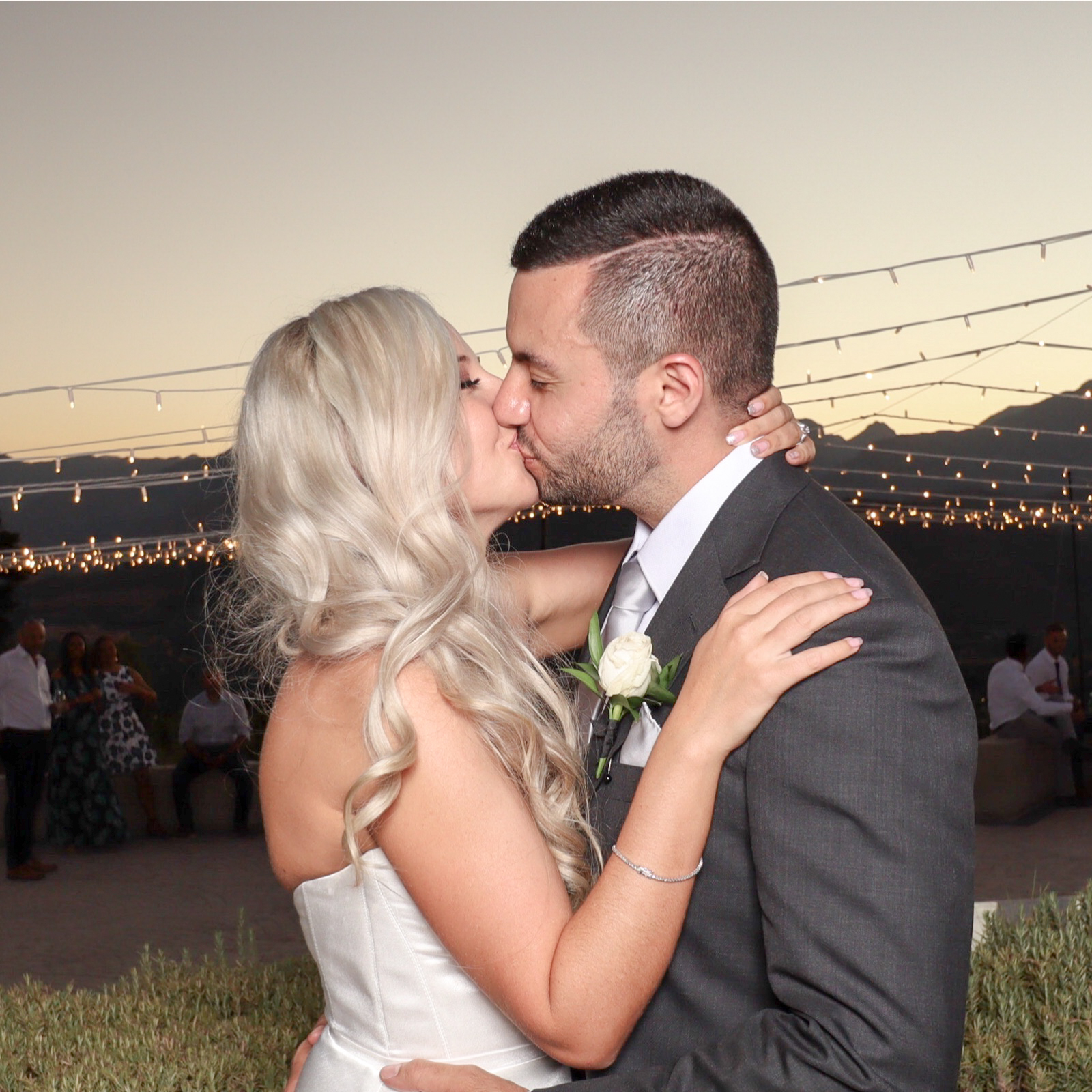 Jackie & Troy | View more photos from the event at photos.goldotter.co.za/u/GoldOtterMedia/Jackie-Troy