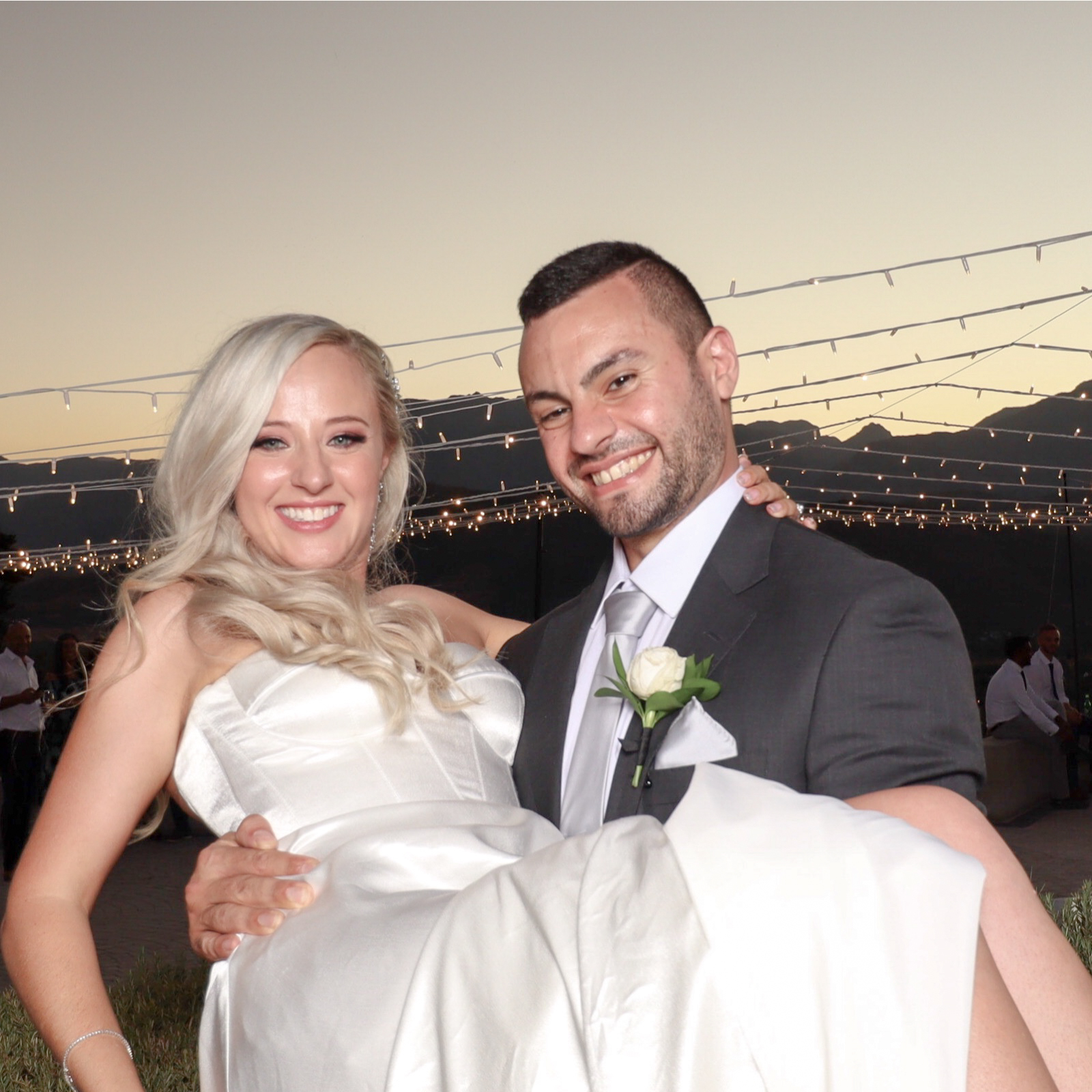 Jackie & Troy | View more photos from the event at photos.goldotter.co.za/u/GoldOtterMedia/Jackie-Troy