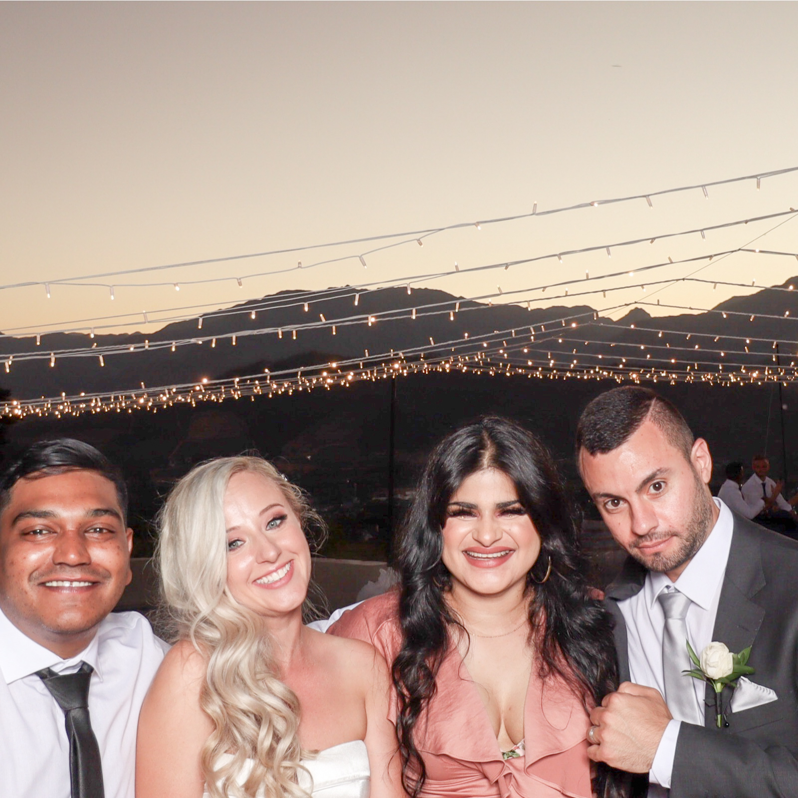 Jackie & Troy | View more photos from the event at photos.goldotter.co.za/u/GoldOtterMedia/Jackie-Troy