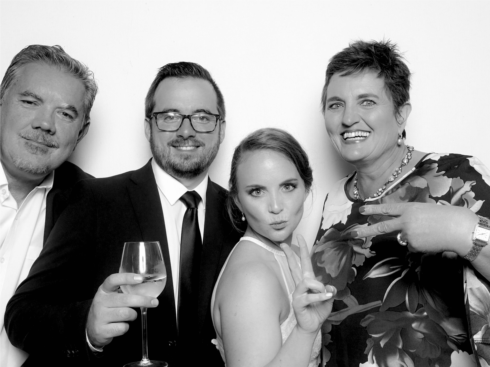 Mia & Marcel | View more photos from the event at photos.goldotter.co.za/u/GoldOtterMedia/Mia-Marcel