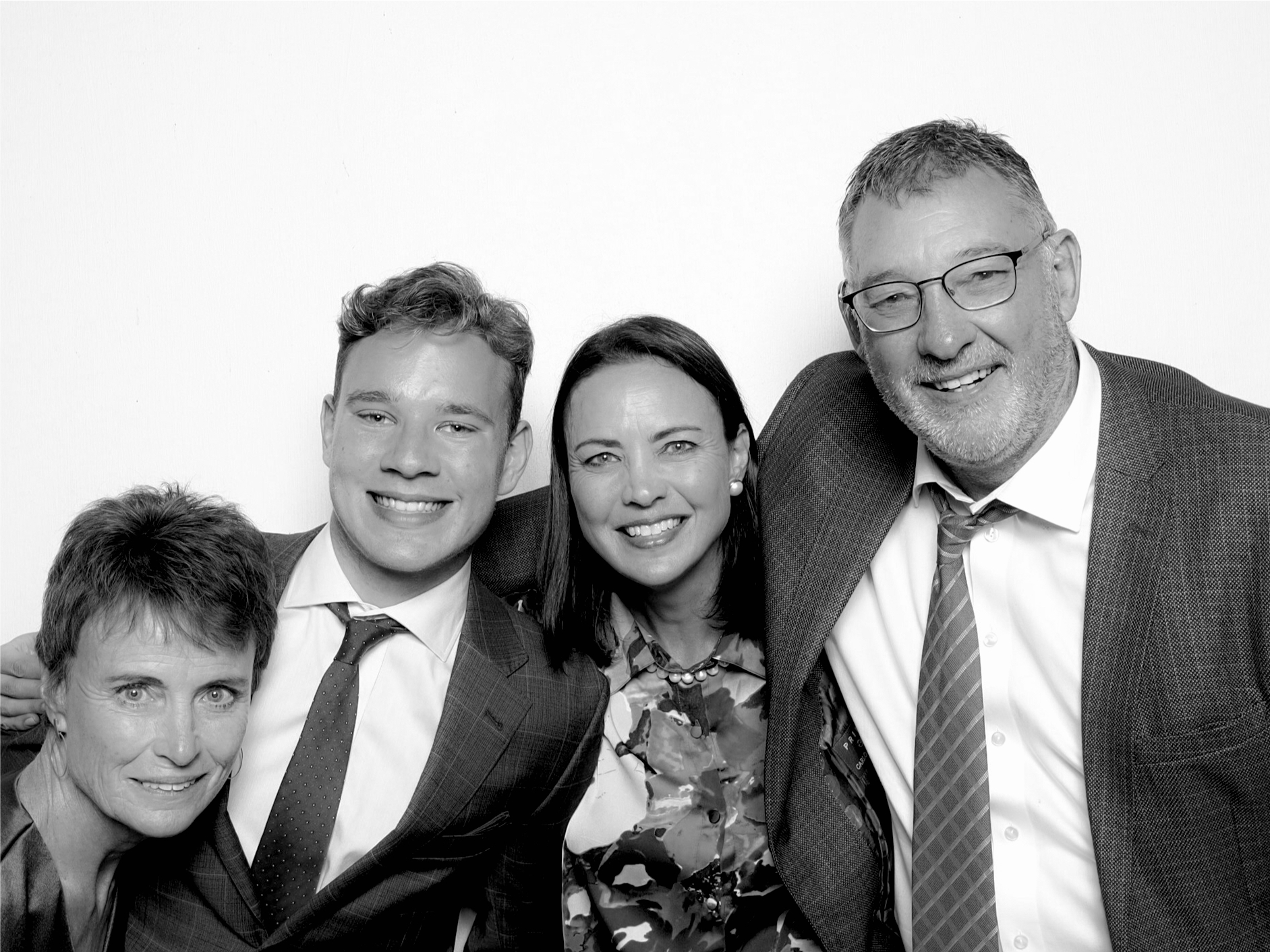 Mia & Marcel | View more photos from the event at photos.goldotter.co.za/u/GoldOtterMedia/Mia-Marcel