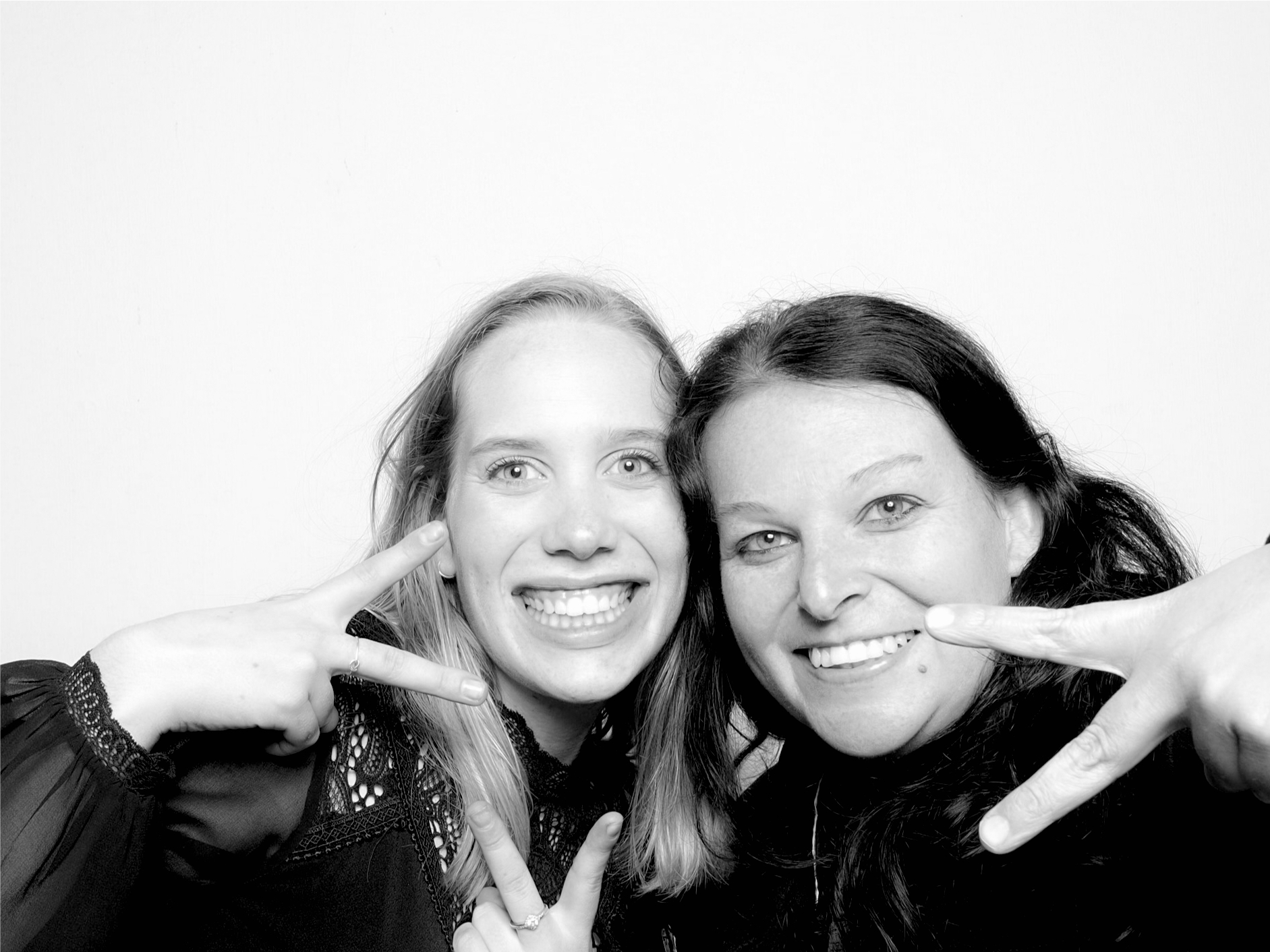 Mia & Marcel | View more photos from the event at photos.goldotter.co.za/u/GoldOtterMedia/Mia-Marcel