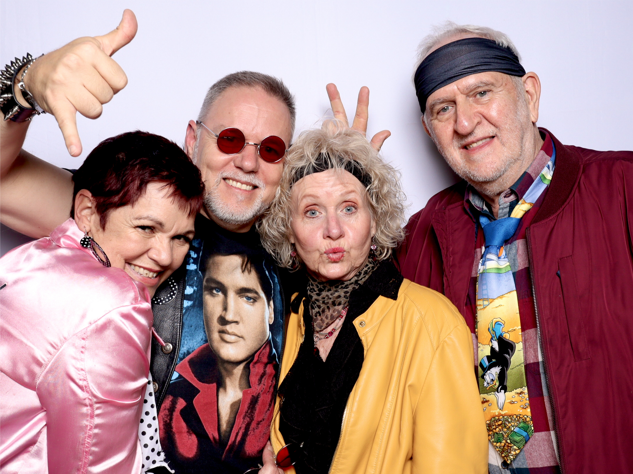 Paul's 50th Bash | View more photos from the event at photos.goldotter.co.za/u/GoldOtterMedia/Pauls-50th-Bash