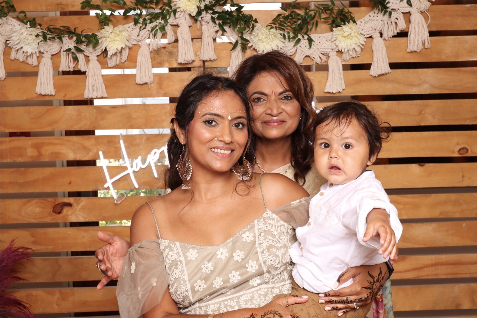 Tom & Shashi | View more photos from the event at photos.goldotter.co.za/u/GoldOtterMedia/Tom-Shashi