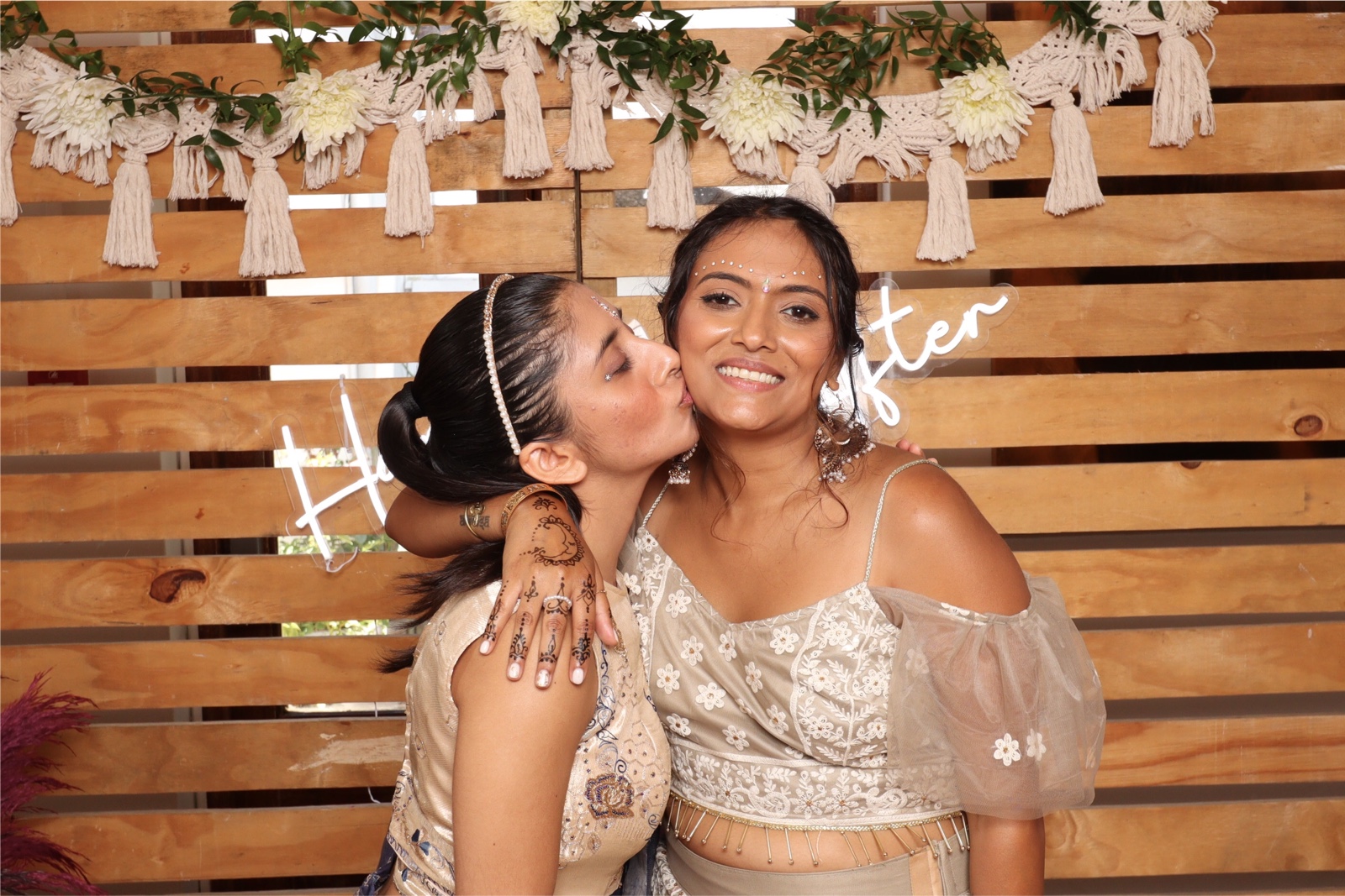 Tom & Shashi | View more photos from the event at photos.goldotter.co.za/u/GoldOtterMedia/Tom-Shashi