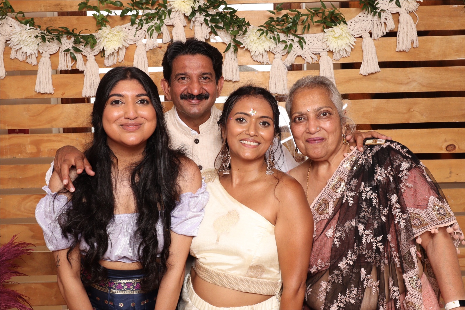 Tom & Shashi | View more photos from the event at photos.goldotter.co.za/u/GoldOtterMedia/Tom-Shashi