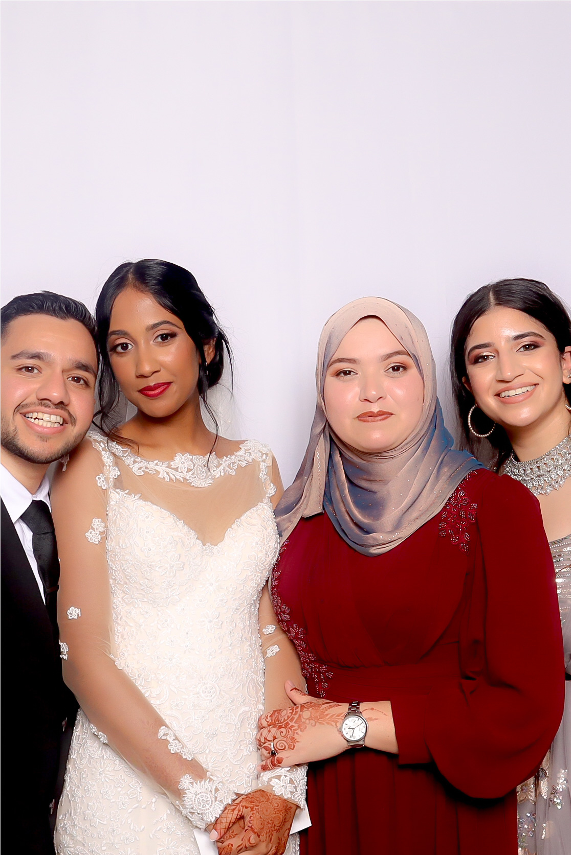 Abdulbasit + Nabeela | View more photos from the event at photos.goldotter.co.za/u/GoldOtterMedia/Abdulbasit-Nabeela