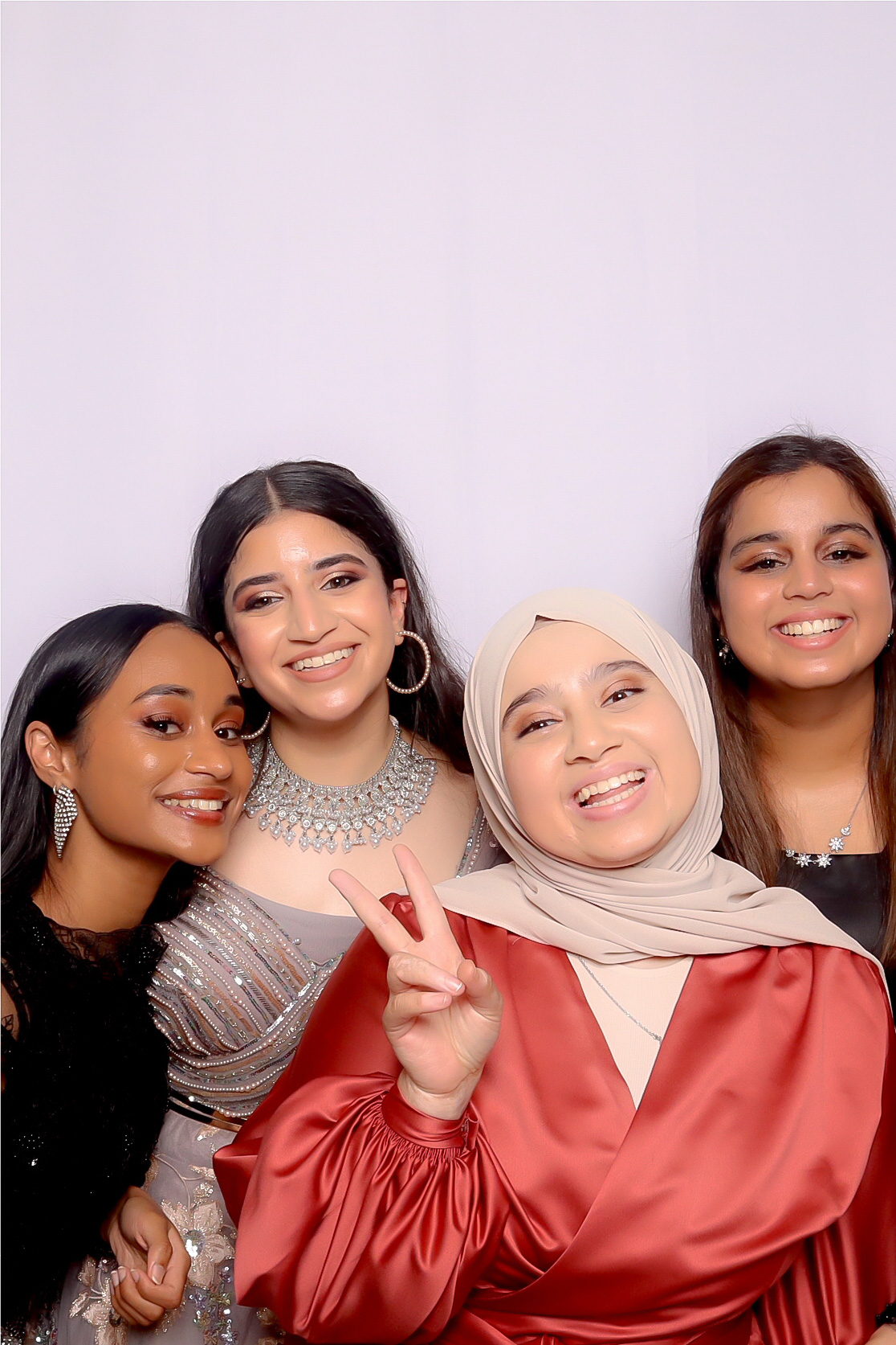 Abdulbasit + Nabeela | View more photos from the event at photos.goldotter.co.za/u/GoldOtterMedia/Abdulbasit-Nabeela
