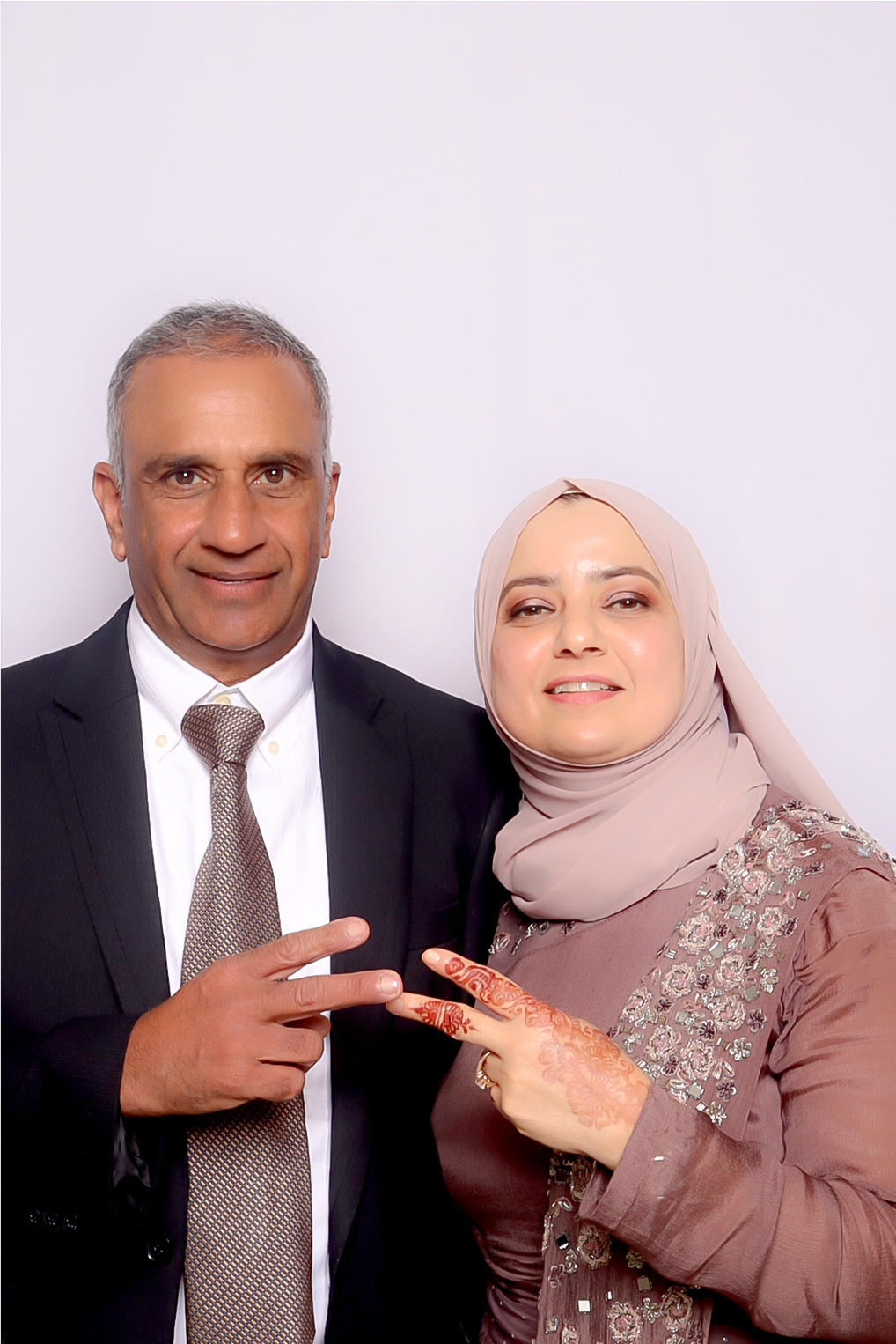 Abdulbasit + Nabeela | View more photos from the event at photos.goldotter.co.za/u/GoldOtterMedia/Abdulbasit-Nabeela