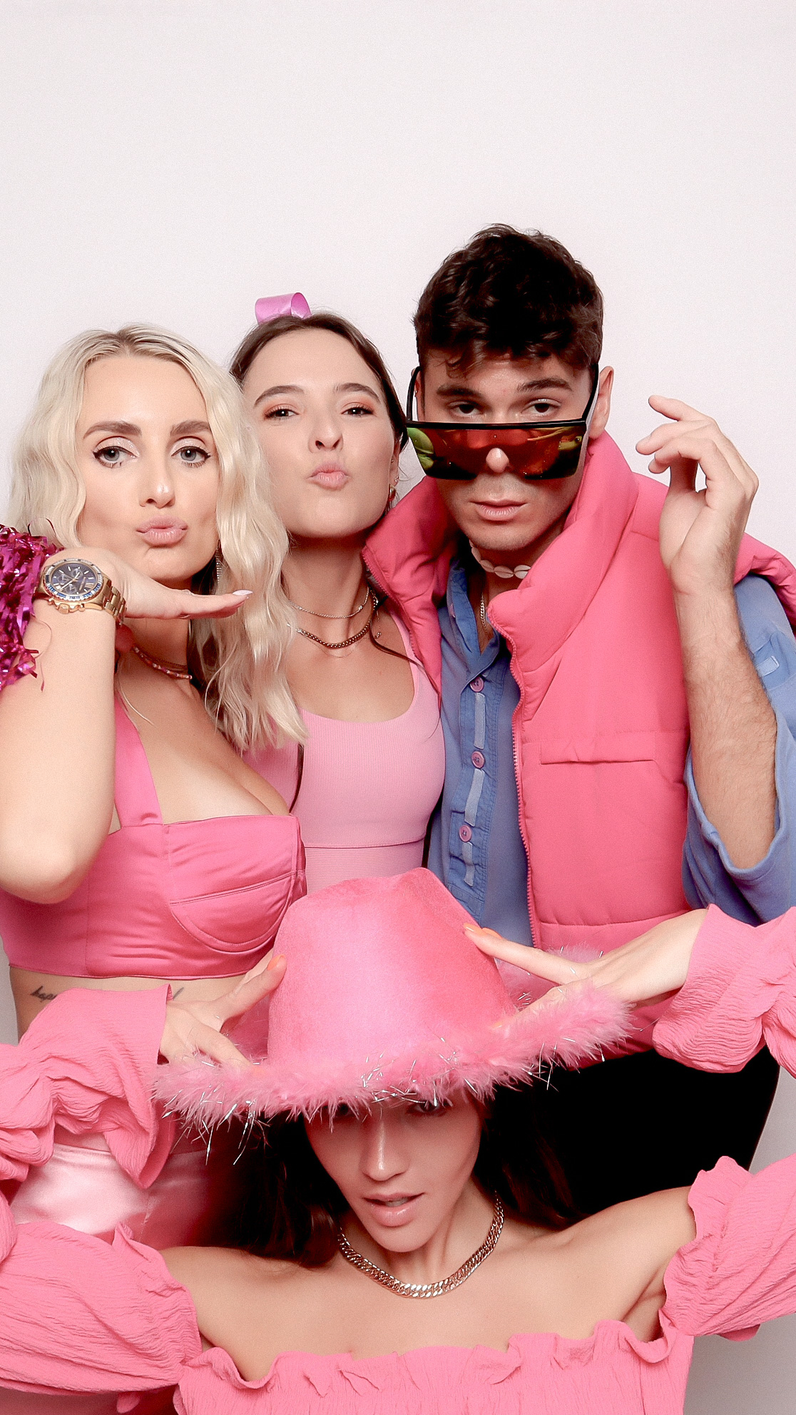 Barbie - Natalie's 30th | View more photos from the event at photos.goldotter.co.za/u/GoldOtterMedia/Barbie-Natalies-30th
