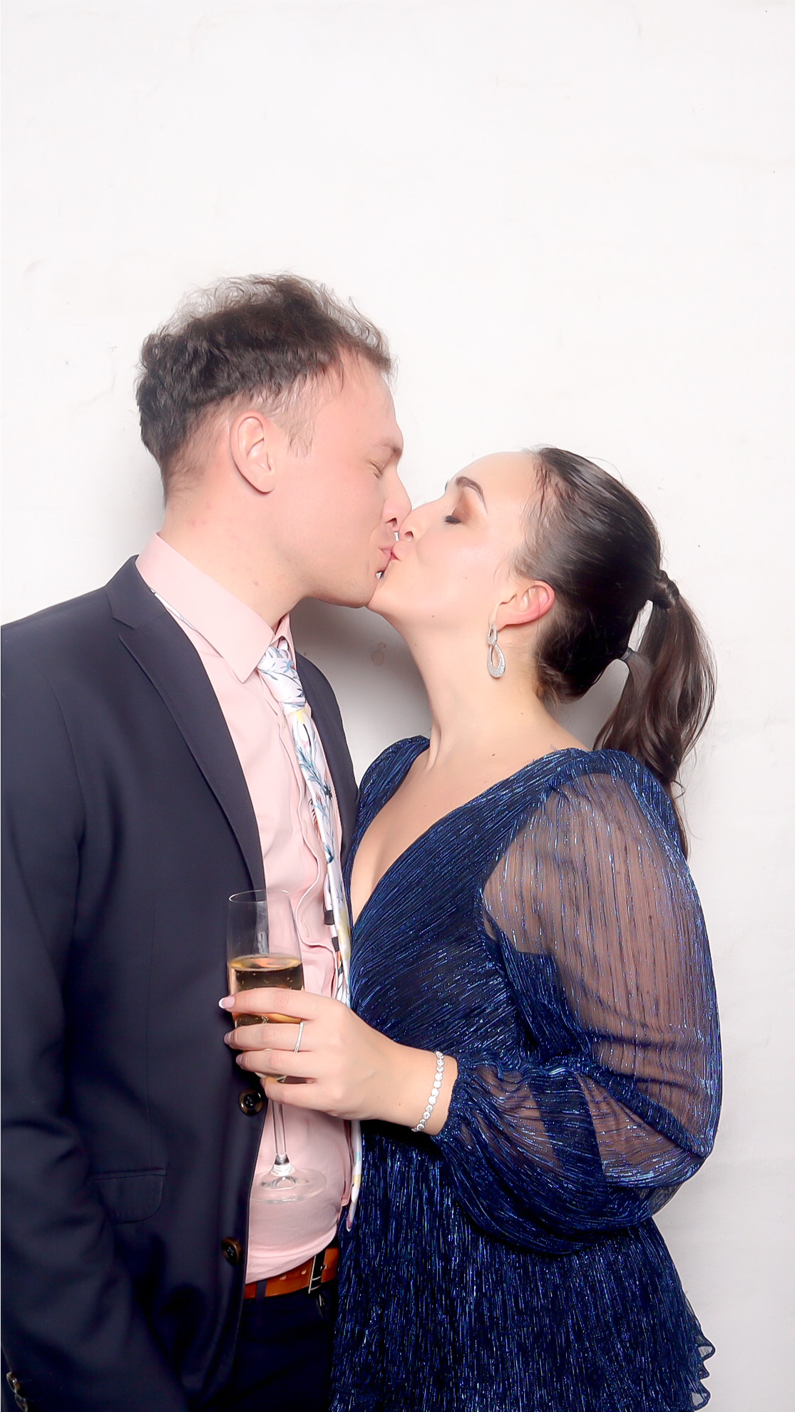 Hannah & Lyle | View more photos from the event at photos.goldotter.co.za/u/GoldOtterMedia/Hannah-Lyle