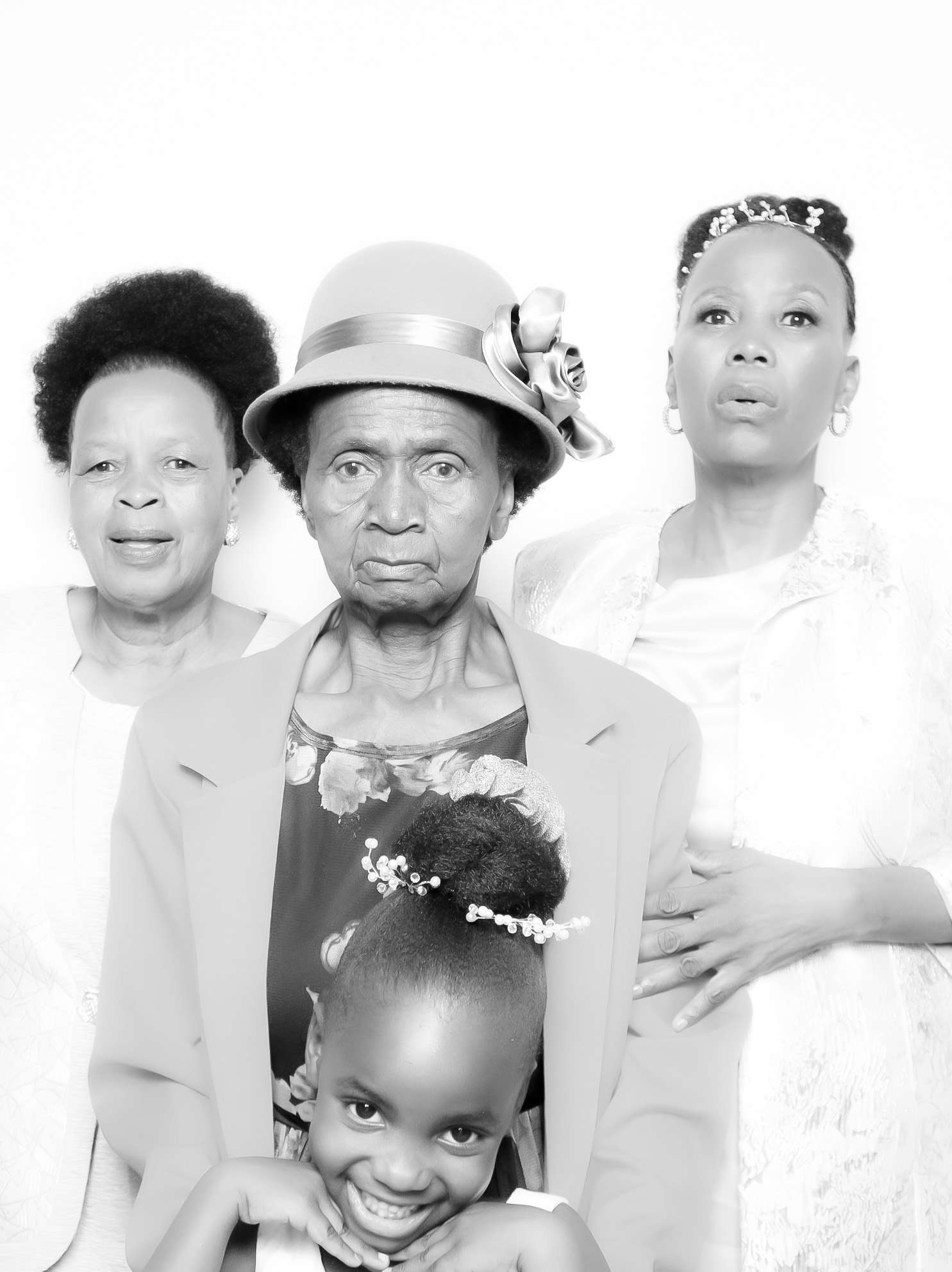 Lasego and Seabe | View more photos from the event at photos.goldotter.co.za/u/GoldOtterMedia/Lasego-and-Seabe