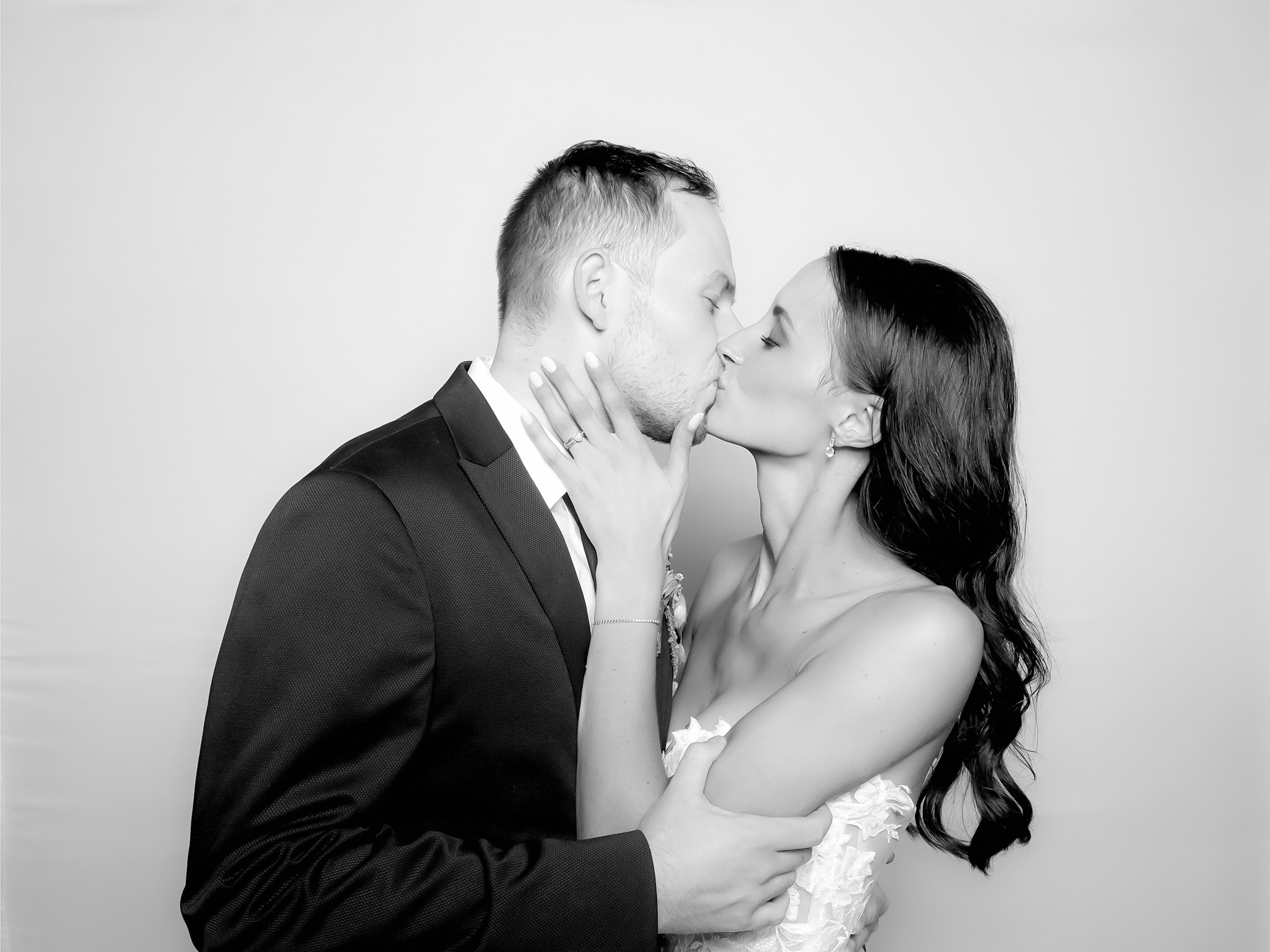 Nicole & Willie | View more photos from the event at photos.goldotter.co.za/u/GoldOtterMedia/Nicole-Willie