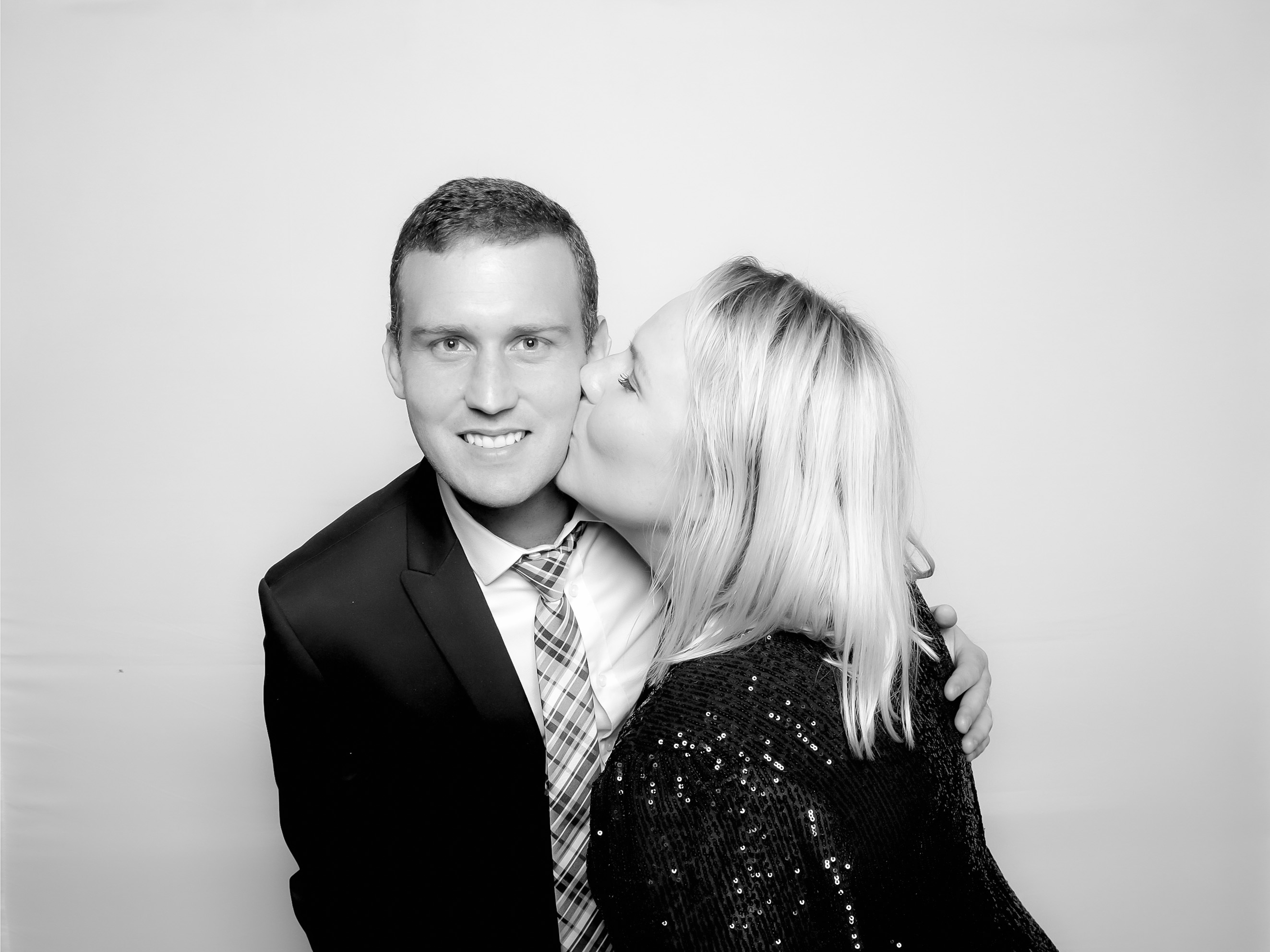 Nicole & Willie | View more photos from the event at photos.goldotter.co.za/u/GoldOtterMedia/Nicole-Willie