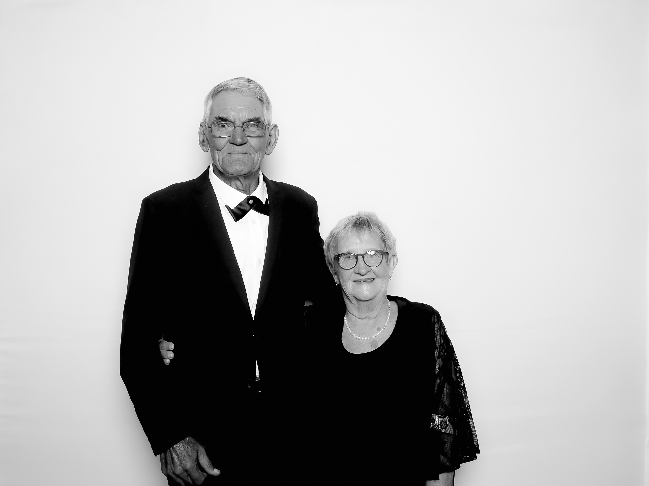 Nicole & Willie | View more photos from the event at photos.goldotter.co.za/u/GoldOtterMedia/Nicole-Willie