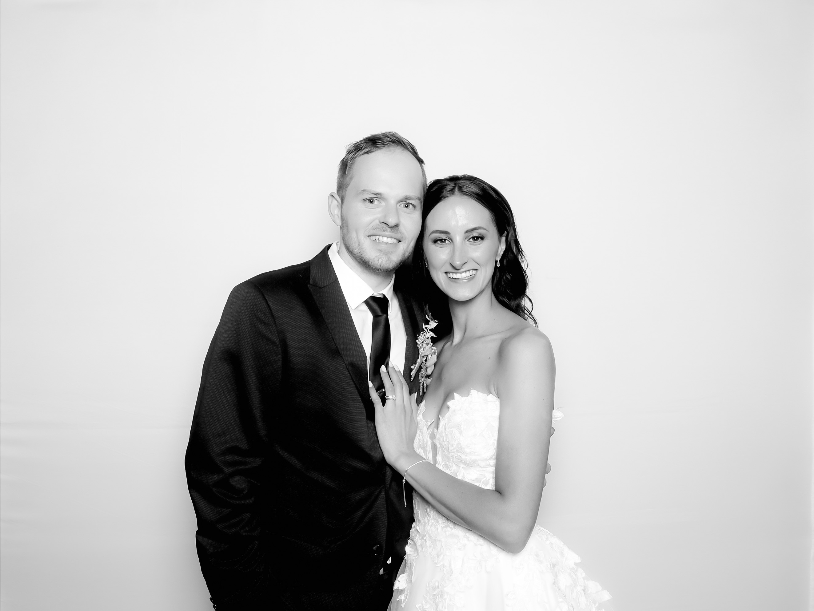 Nicole & Willie | View more photos from the event at photos.goldotter.co.za/u/GoldOtterMedia/Nicole-Willie