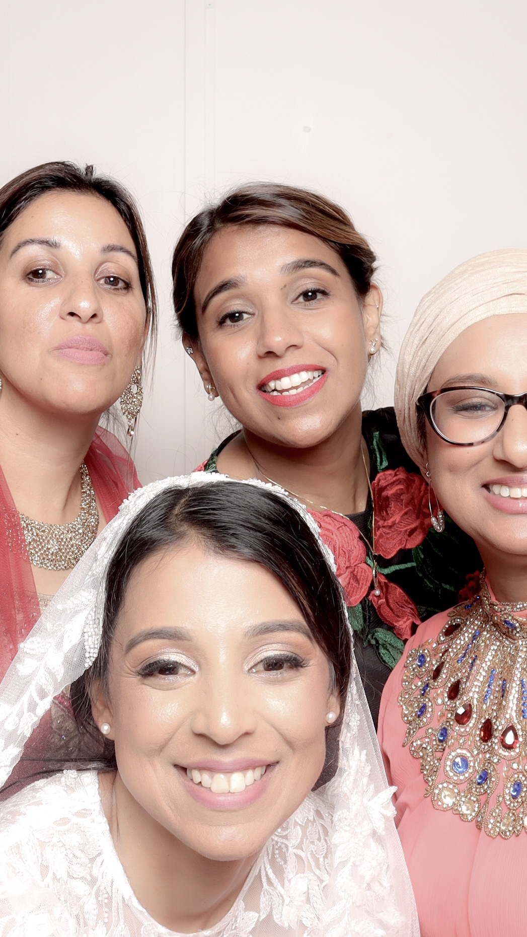 Shahnaaz & Ahmed | View more photos from the event at photos.goldotter.co.za/u/GoldOtterMedia/Shahnaaz-Ahmed
