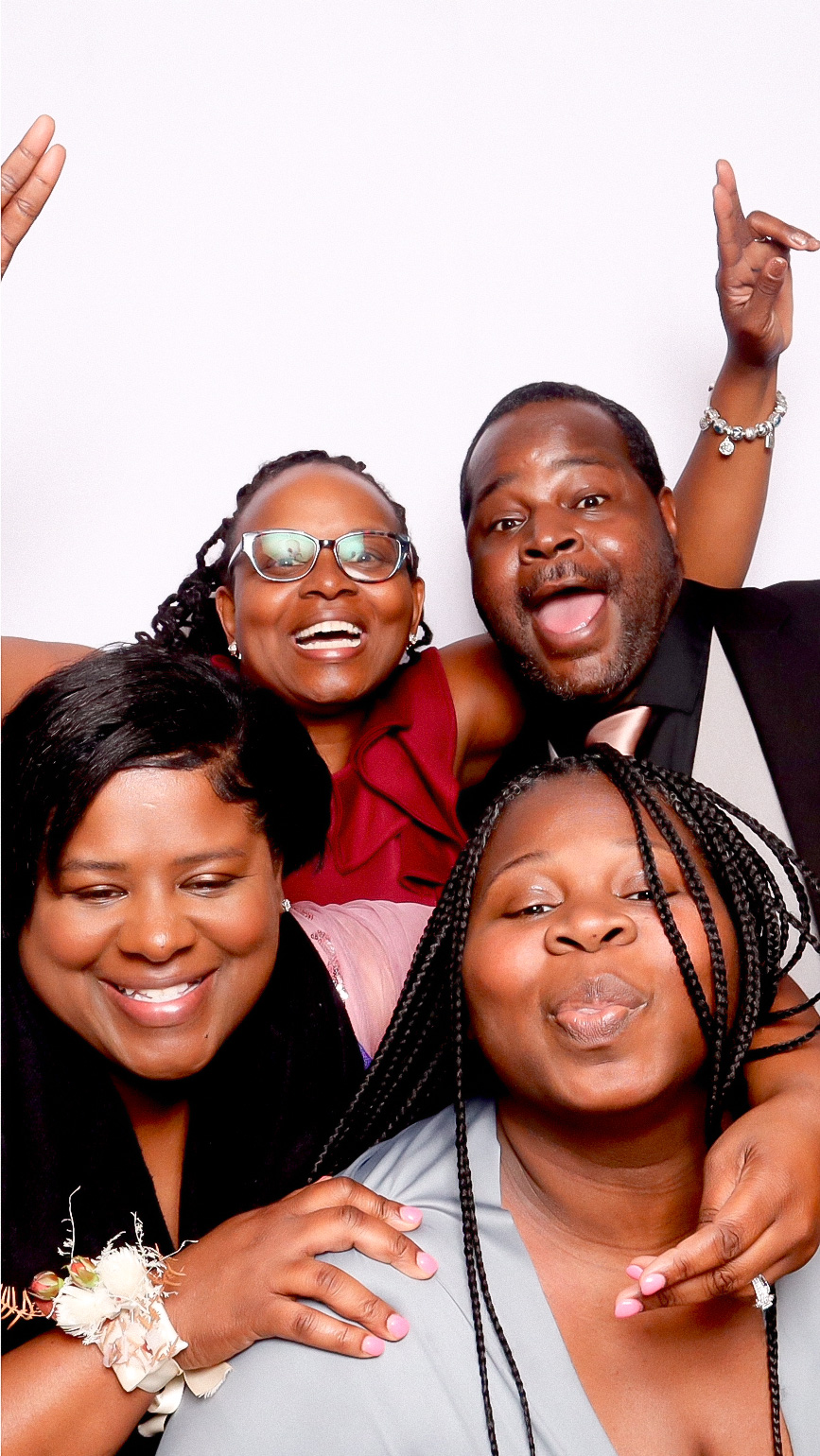 Tony + Desire | View more photos from the event at photos.goldotter.co.za/u/GoldOtterMedia/Tony-Desire