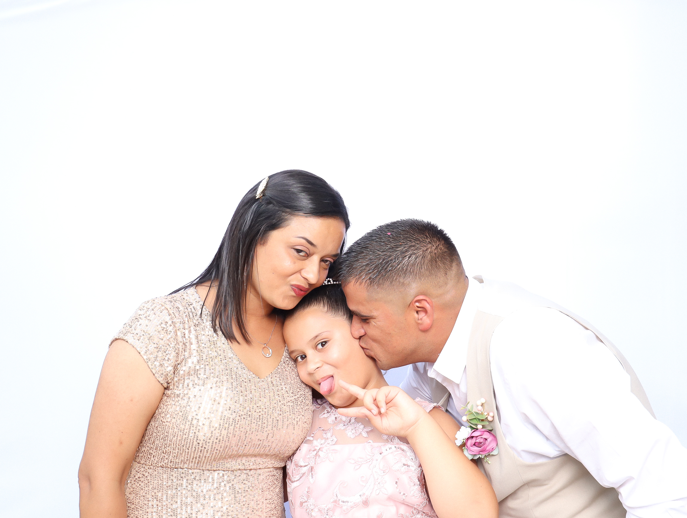 Kim and Sergio | View more photos from the event at photos.goldotter.co.za/u/GoldOtterMedia/Kim-and-Sergio