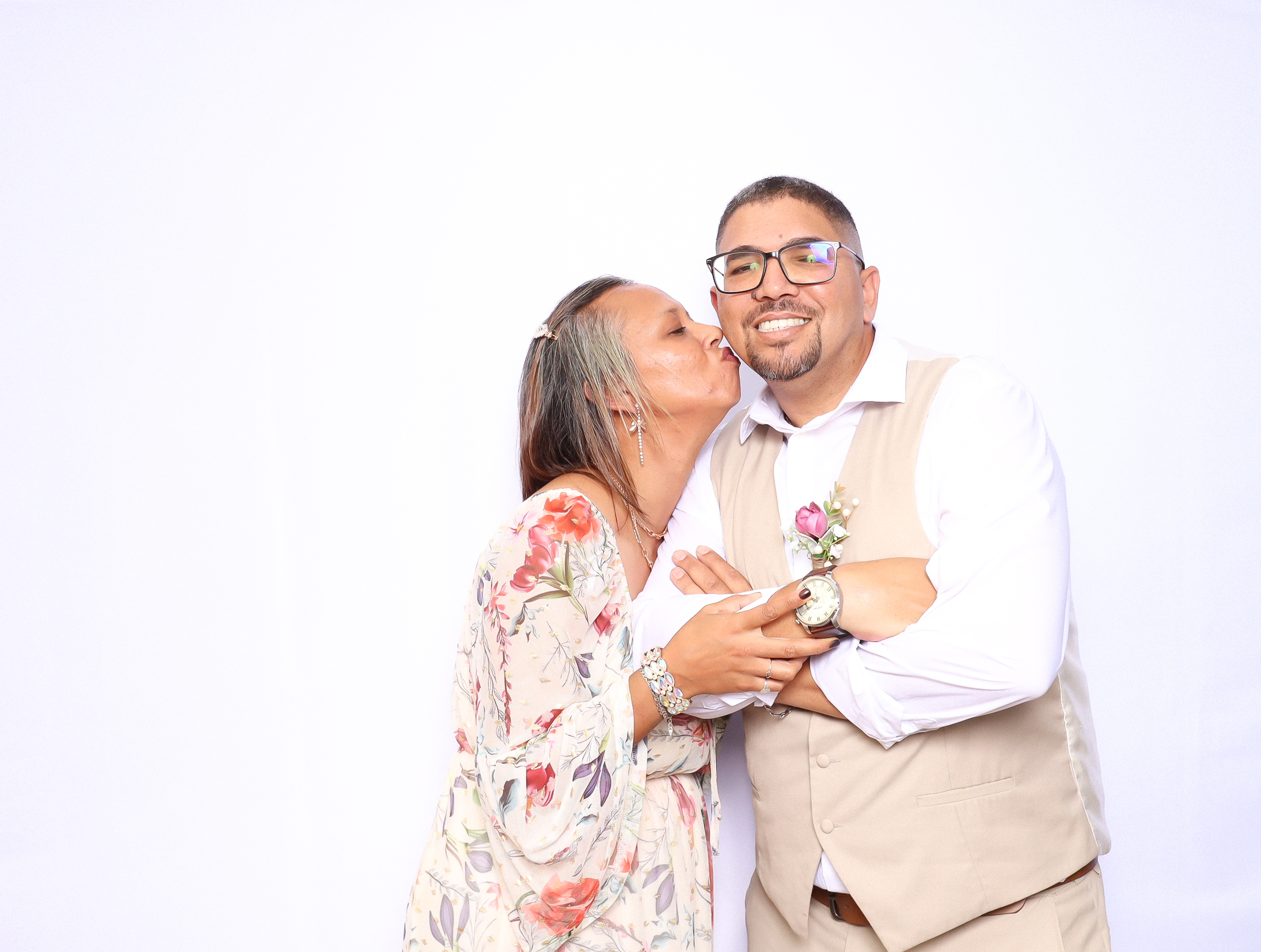 Kim and Sergio | View more photos from the event at photos.goldotter.co.za/u/GoldOtterMedia/Kim-and-Sergio