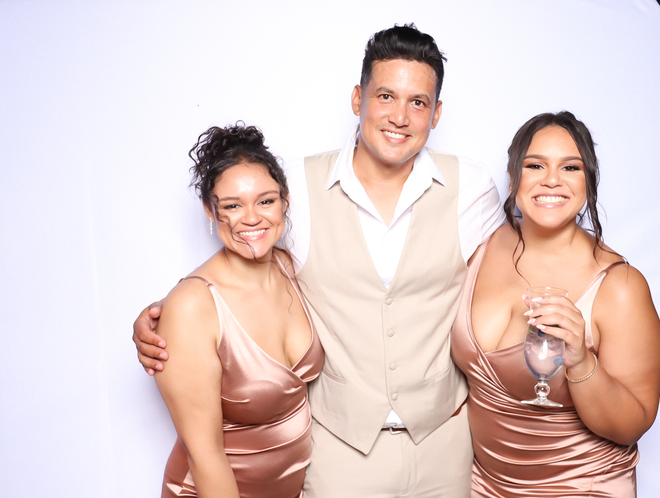 Kim and Sergio | View more photos from the event at photos.goldotter.co.za/u/GoldOtterMedia/Kim-and-Sergio