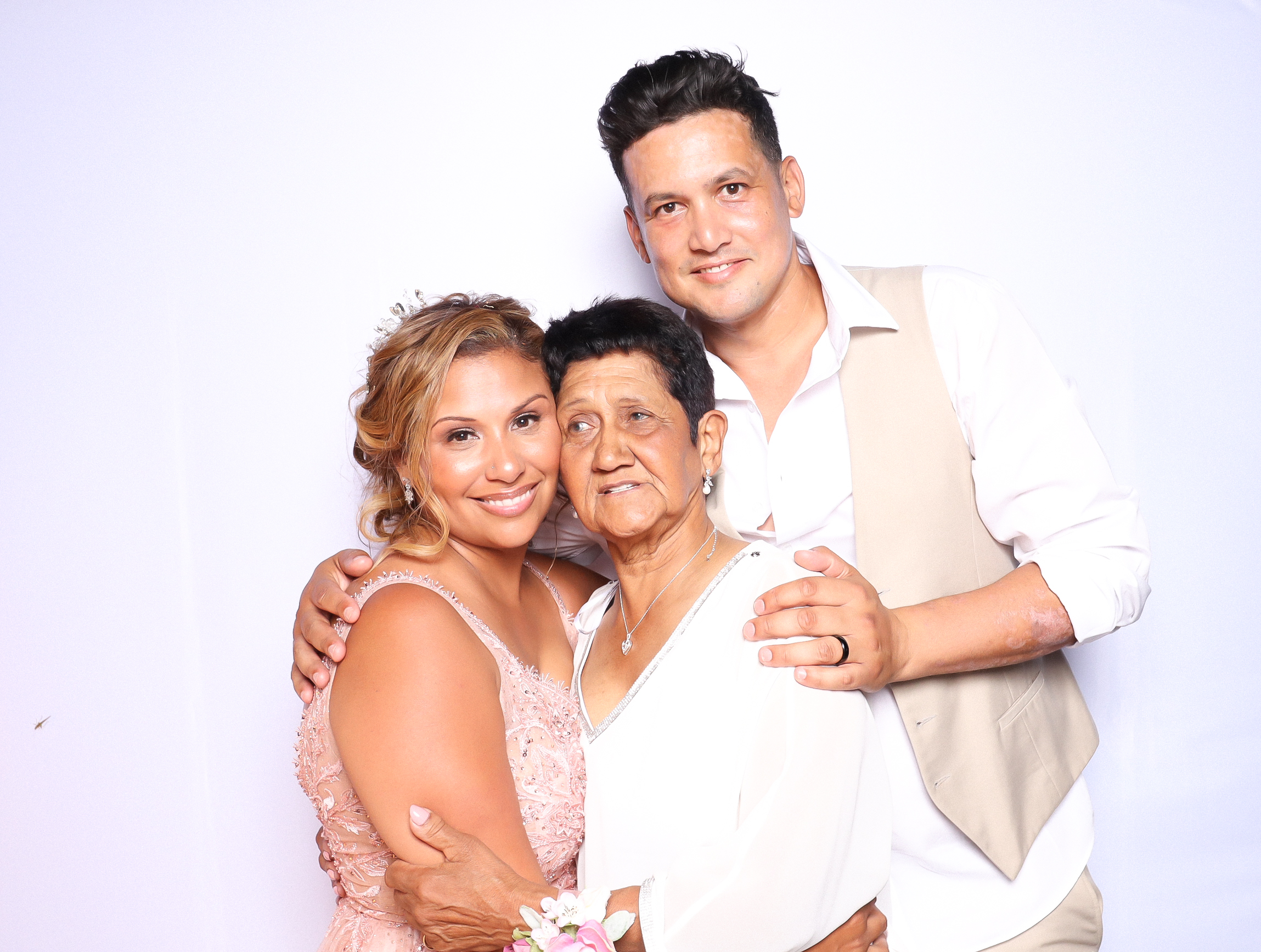 Kim and Sergio | View more photos from the event at photos.goldotter.co.za/u/GoldOtterMedia/Kim-and-Sergio