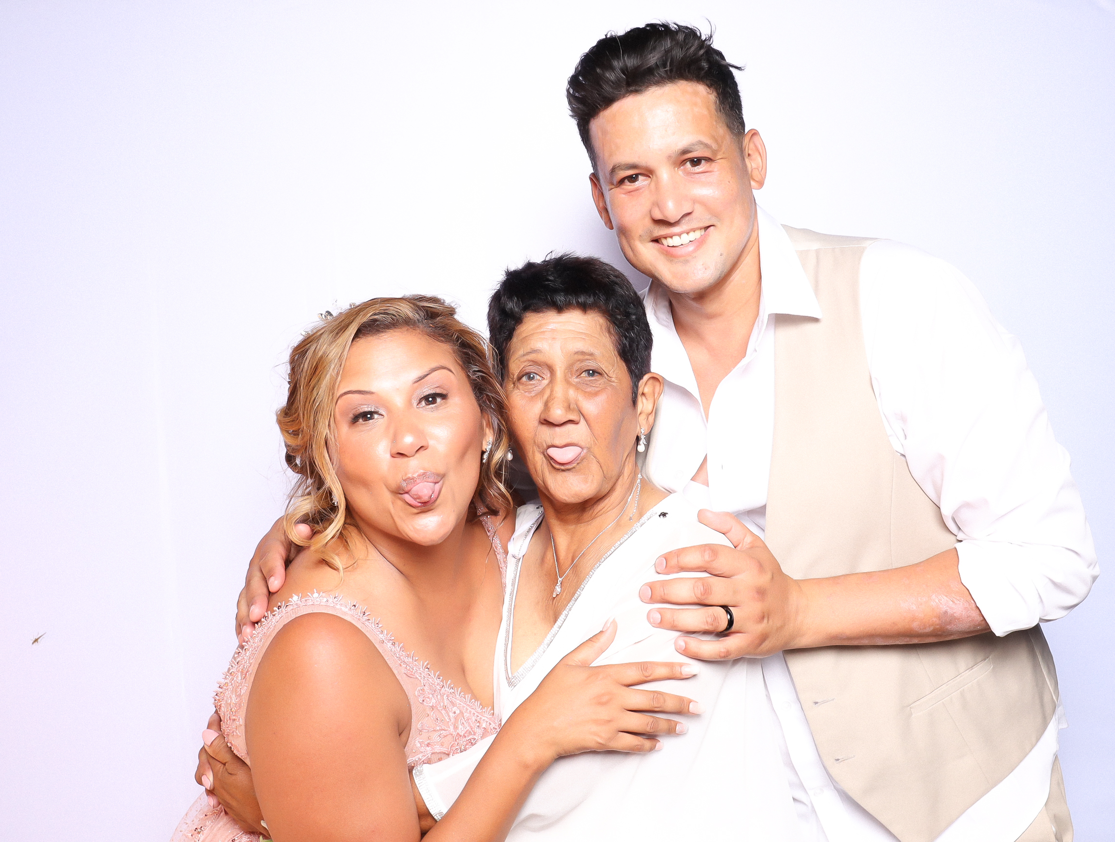Kim and Sergio | View more photos from the event at photos.goldotter.co.za/u/GoldOtterMedia/Kim-and-Sergio