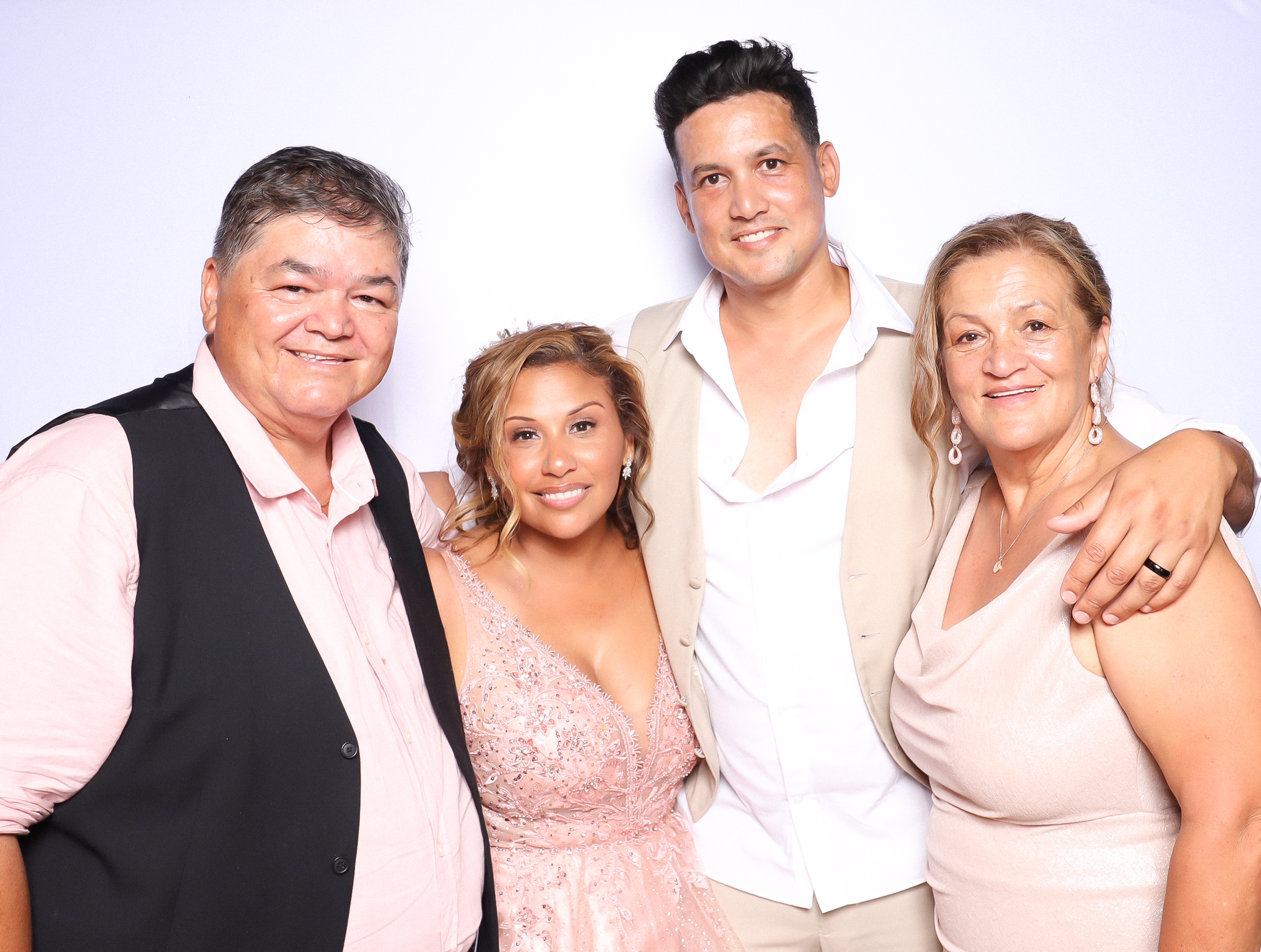 Kim and Sergio | View more photos from the event at photos.goldotter.co.za/u/GoldOtterMedia/Kim-and-Sergio