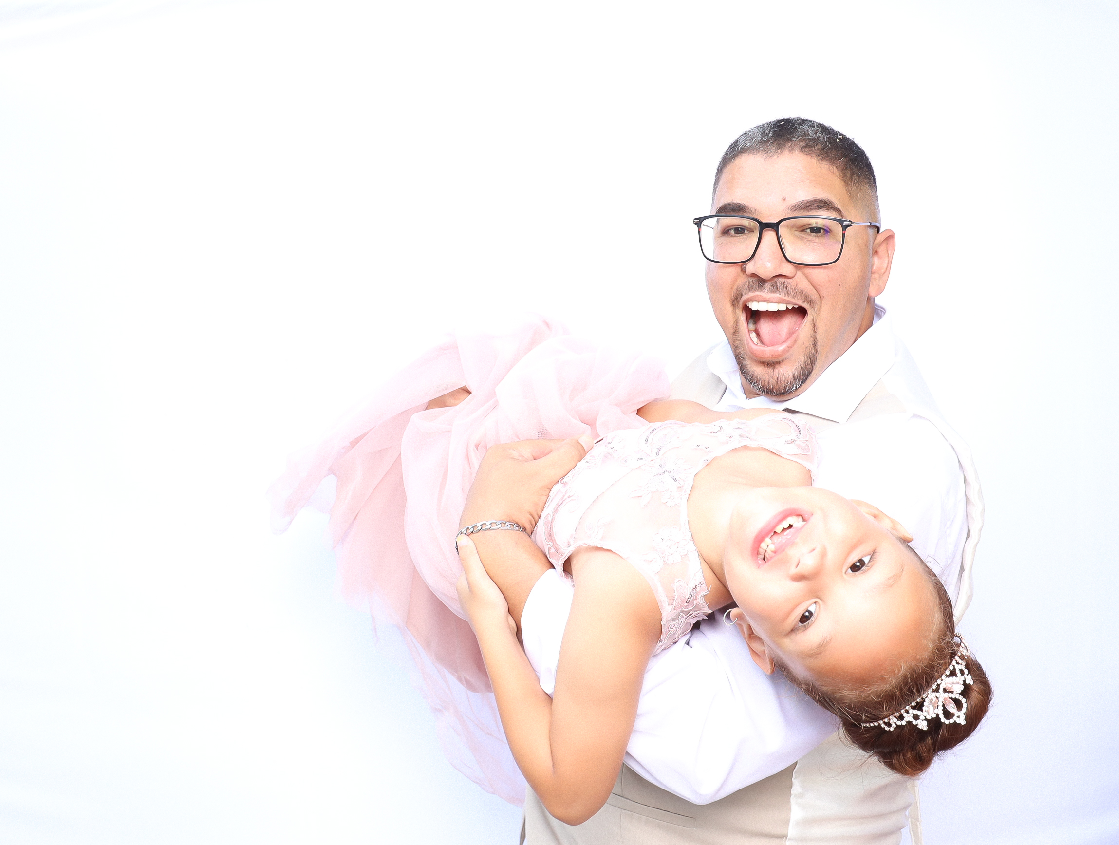 Kim and Sergio | View more photos from the event at photos.goldotter.co.za/u/GoldOtterMedia/Kim-and-Sergio