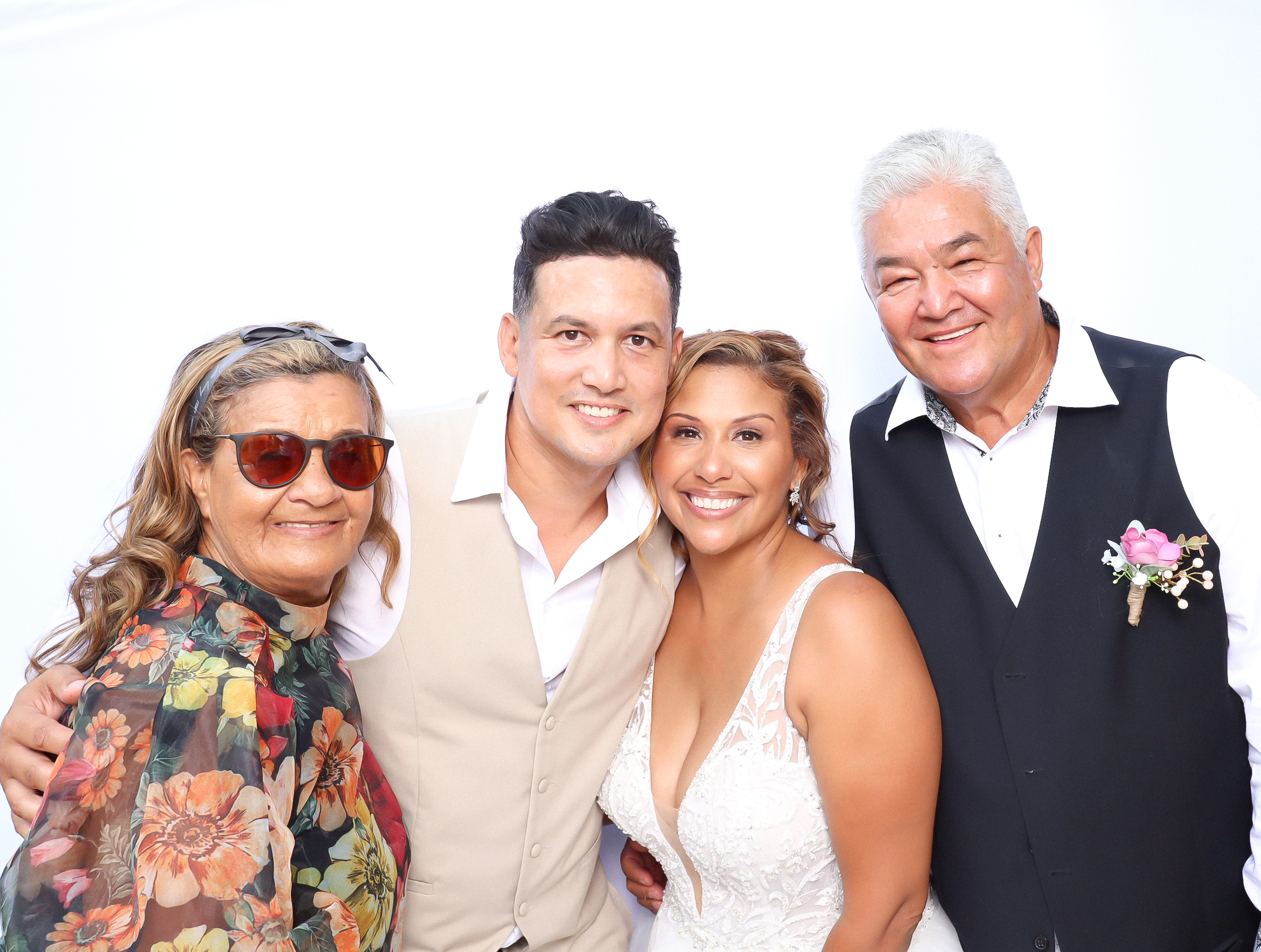 Kim and Sergio | View more photos from the event at photos.goldotter.co.za/u/GoldOtterMedia/Kim-and-Sergio