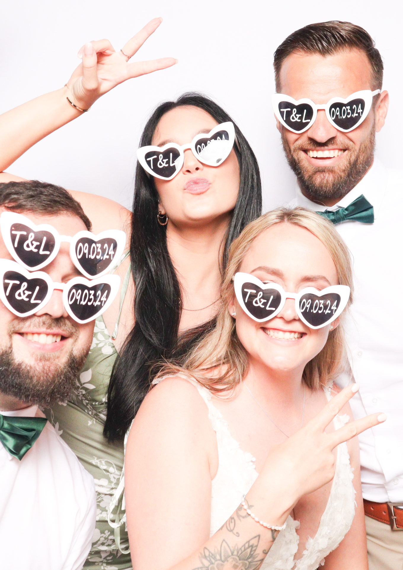 Taro & Laura | View more photos from the event at photos.goldotter.co.za/u/GoldOtterMedia/Taro-Laura