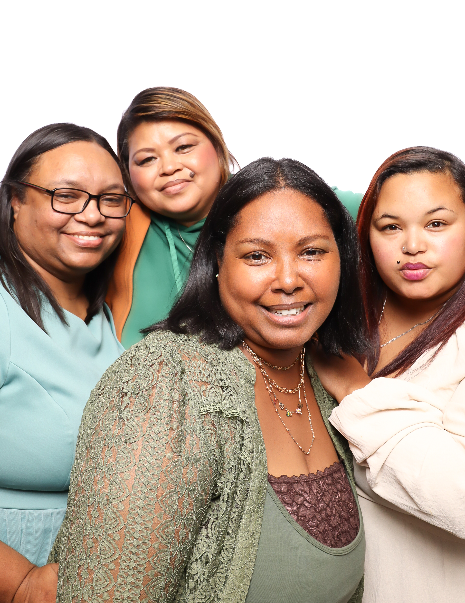 The Capetonian - Mothers Day 2025 | View more photos from the event at photos.goldotter.co.za/u/GoldOtterMedia/The-Capetonian-Mothers-Day-2025