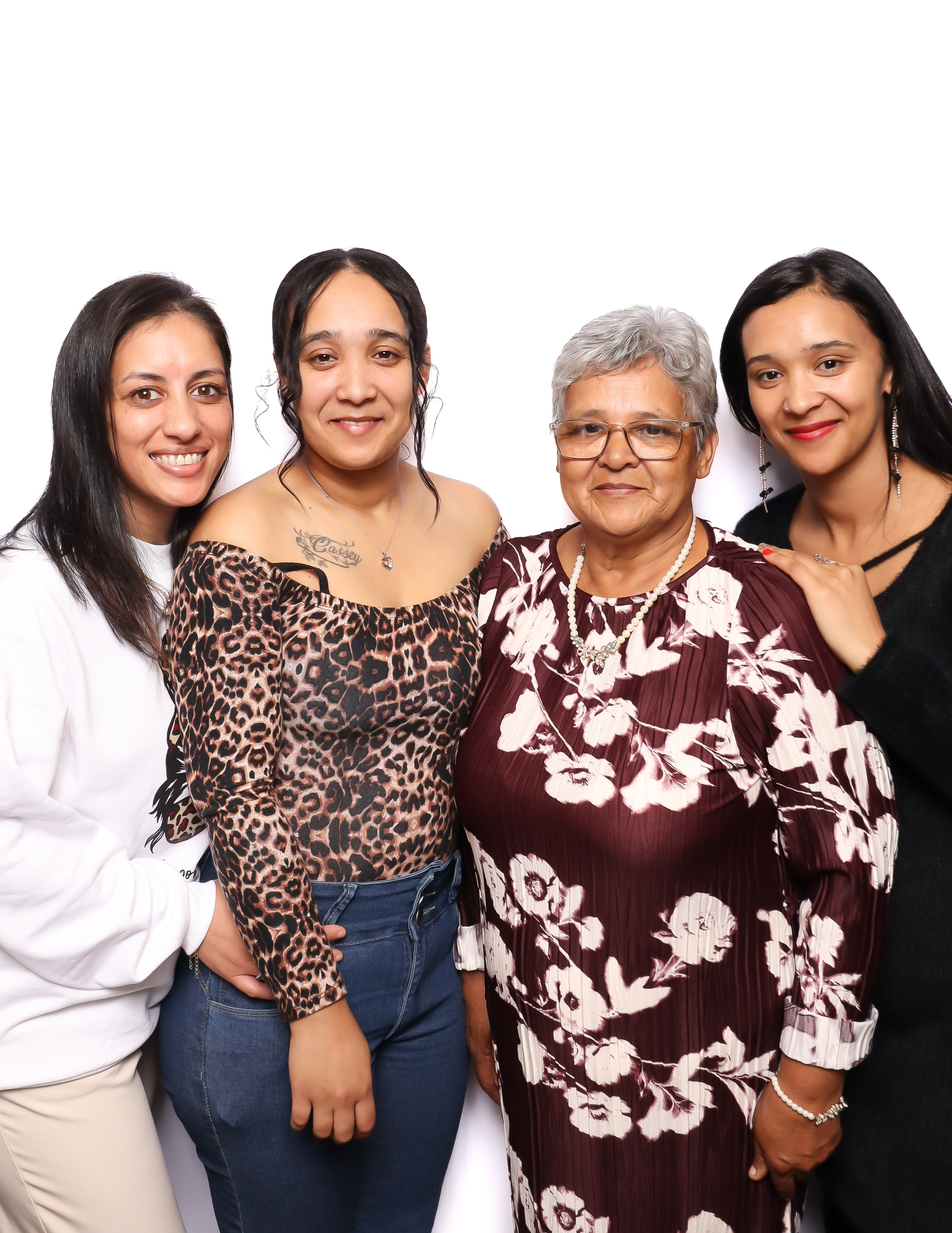 The Capetonian - Mothers Day 2025 | View more photos from the event at photos.goldotter.co.za/u/GoldOtterMedia/The-Capetonian-Mothers-Day-2025