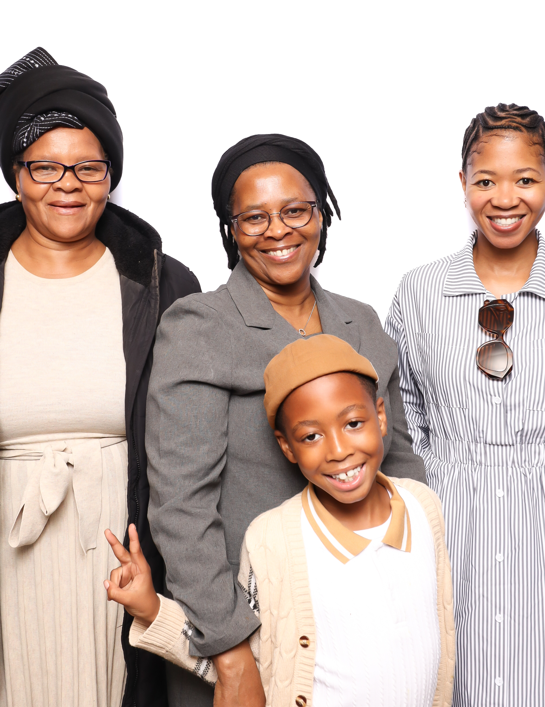 The Capetonian - Mothers Day 2025 | View more photos from the event at photos.goldotter.co.za/u/GoldOtterMedia/The-Capetonian-Mothers-Day-2025