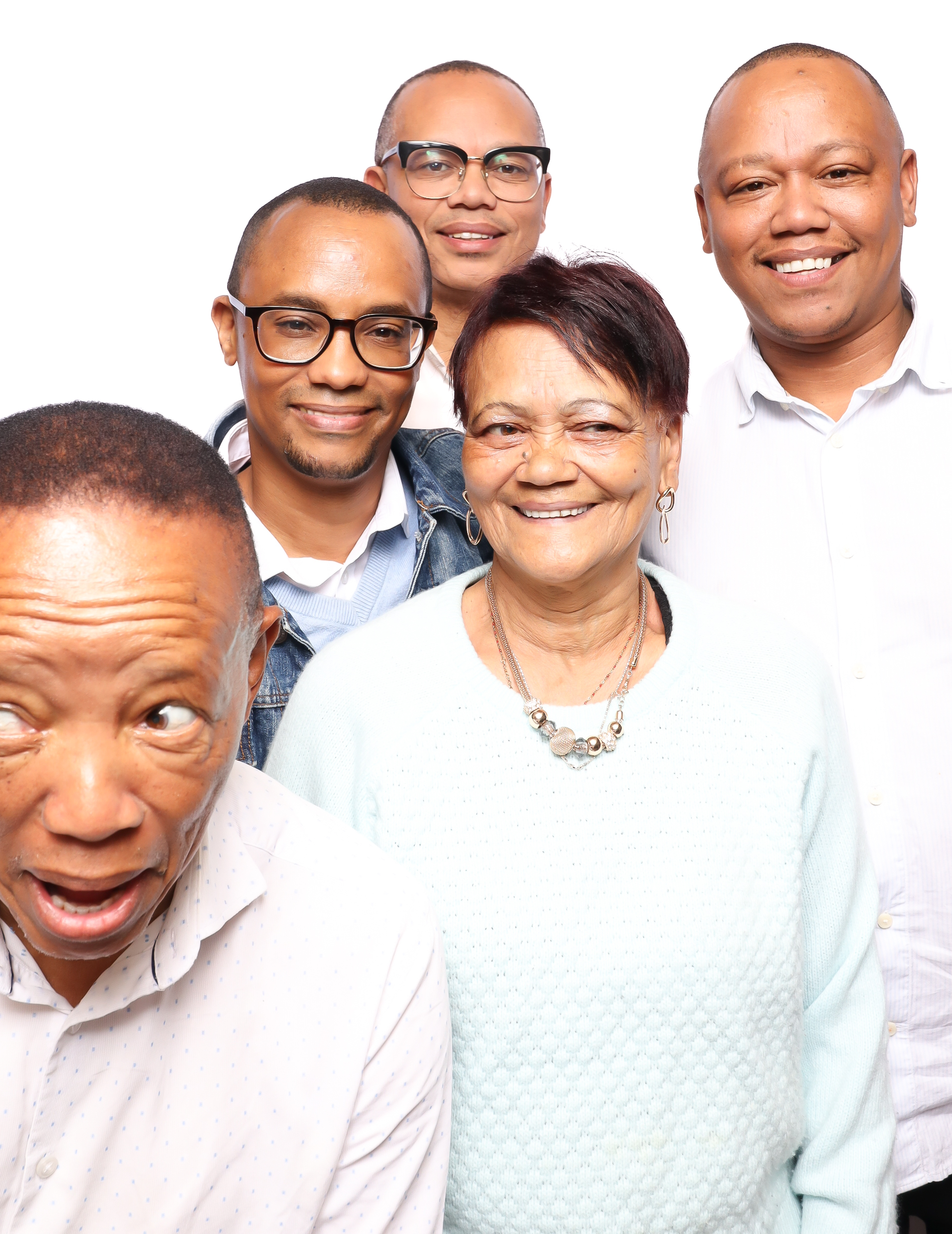 The Capetonian - Mothers Day 2025 | View more photos from the event at photos.goldotter.co.za/u/GoldOtterMedia/The-Capetonian-Mothers-Day-2025