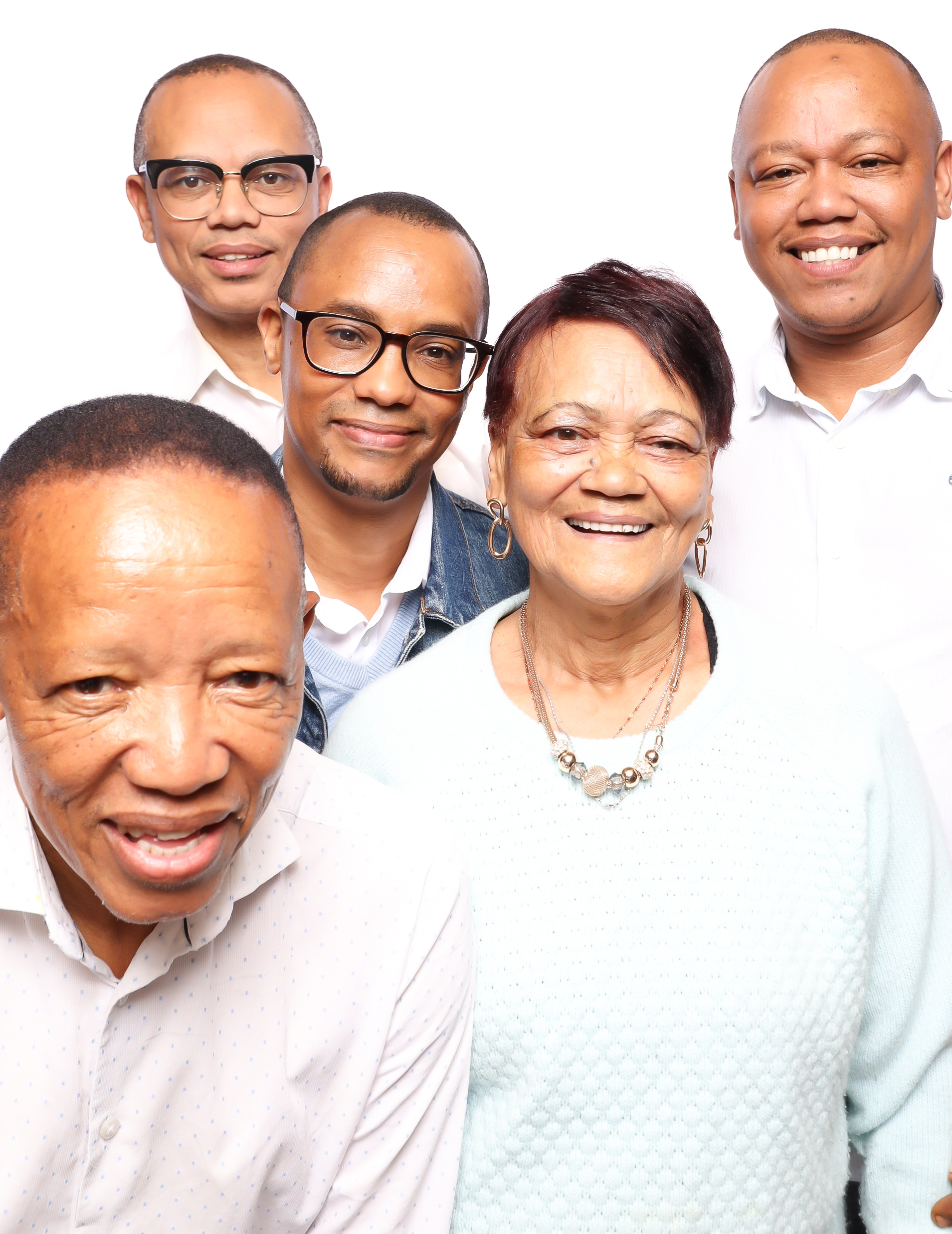 The Capetonian - Mothers Day 2025 | View more photos from the event at photos.goldotter.co.za/u/GoldOtterMedia/The-Capetonian-Mothers-Day-2025