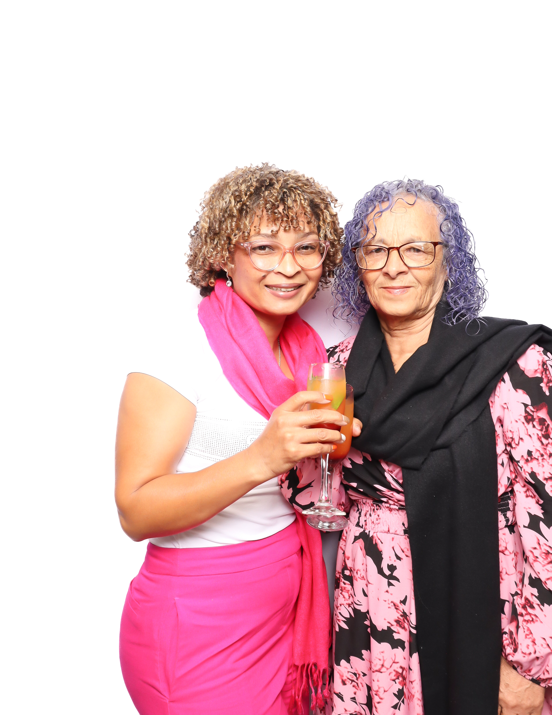 The Capetonian - Mothers Day 2025 | View more photos from the event at photos.goldotter.co.za/u/GoldOtterMedia/The-Capetonian-Mothers-Day-2025
