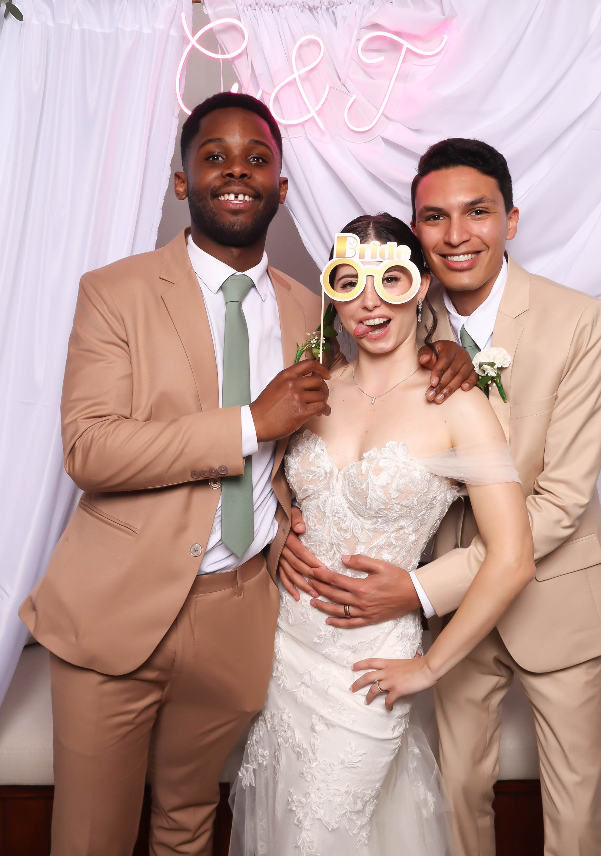 Tia & Gian | View more photos from the event at photos.goldotter.co.za/u/GoldOtterMedia/Tia-Gian