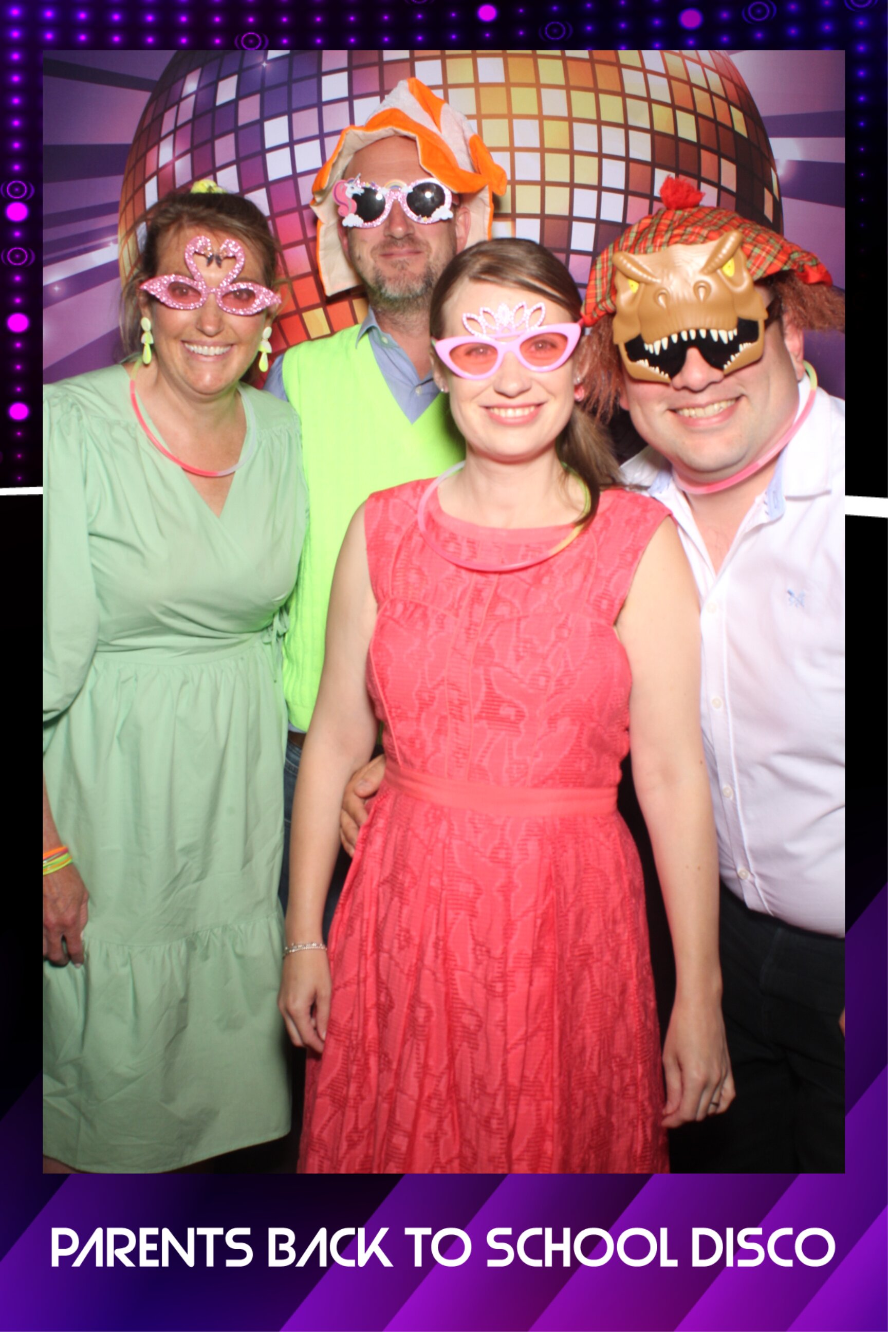 Back to School Disco | View more photos from the event at gallery.imprintphotobooths.co.uk/u/Imprint-Photobooths/Back-to-School-Disco