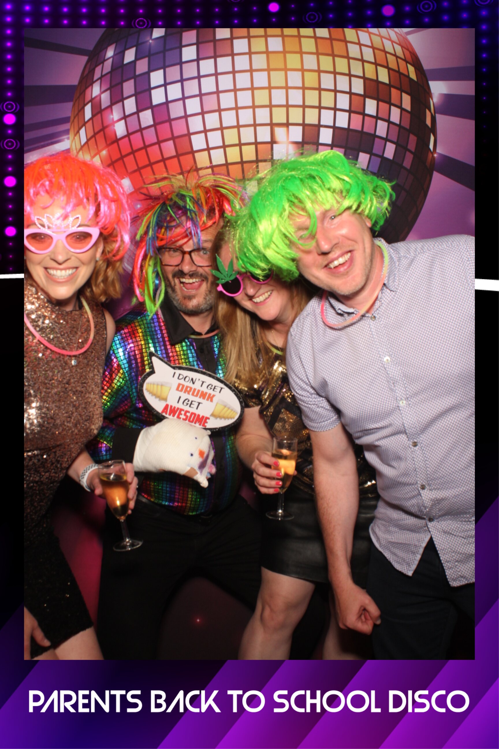 Back to School Disco | View more photos from the event at gallery.imprintphotobooths.co.uk/u/Imprint-Photobooths/Back-to-School-Disco