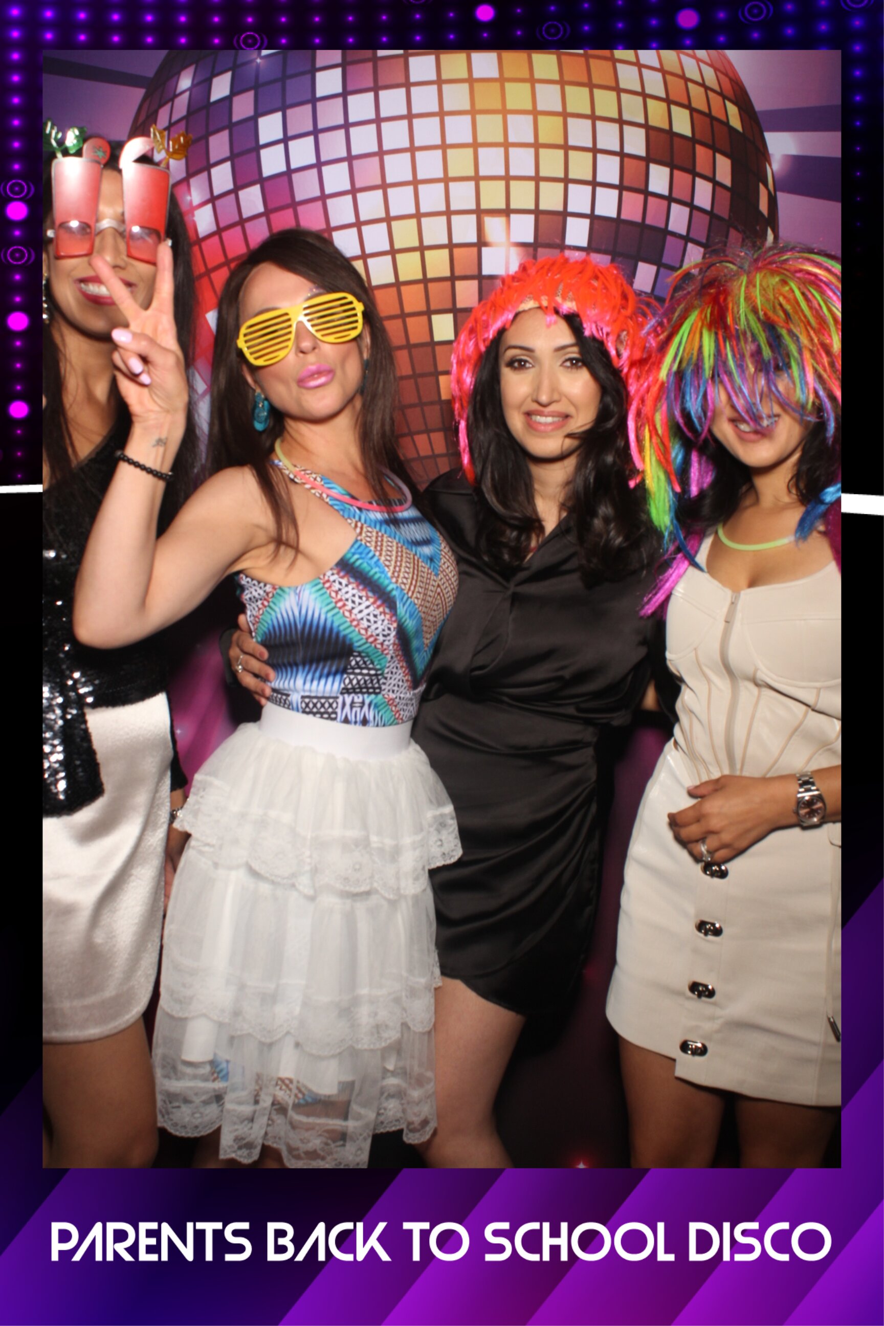 Back to School Disco | View more photos from the event at gallery.imprintphotobooths.co.uk/u/Imprint-Photobooths/Back-to-School-Disco