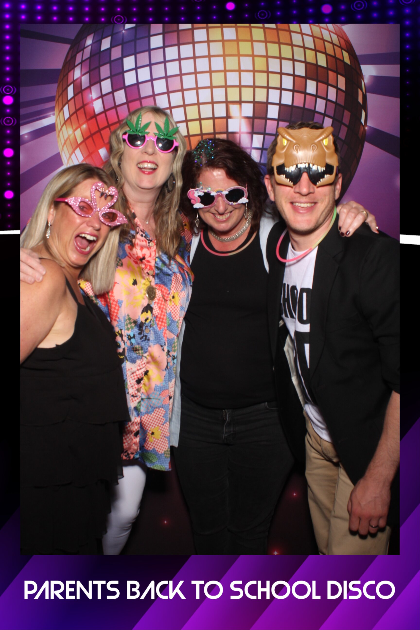 Back to School Disco | View more photos from the event at gallery.imprintphotobooths.co.uk/u/Imprint-Photobooths/Back-to-School-Disco