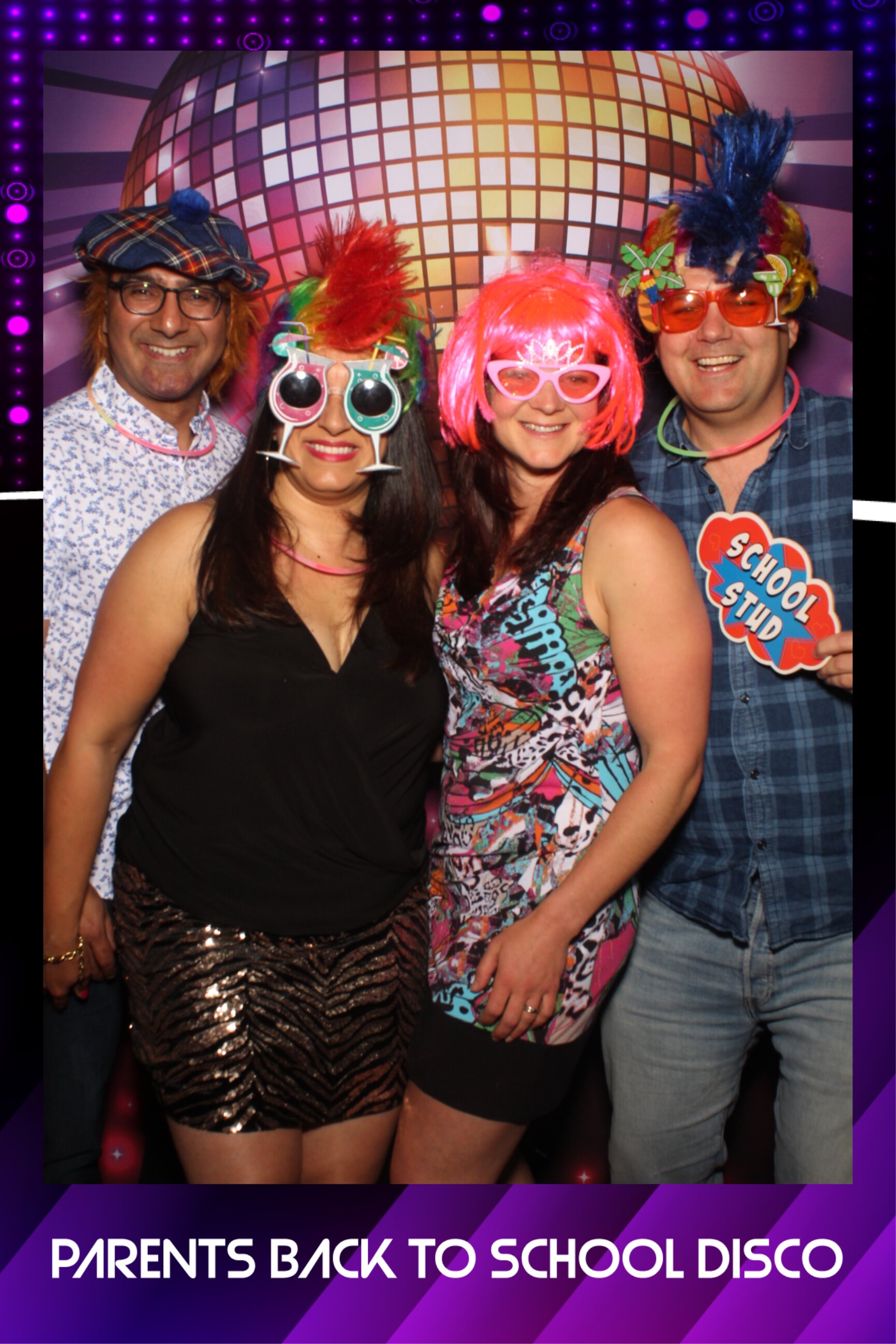 Back to School Disco | View more photos from the event at gallery.imprintphotobooths.co.uk/u/Imprint-Photobooths/Back-to-School-Disco