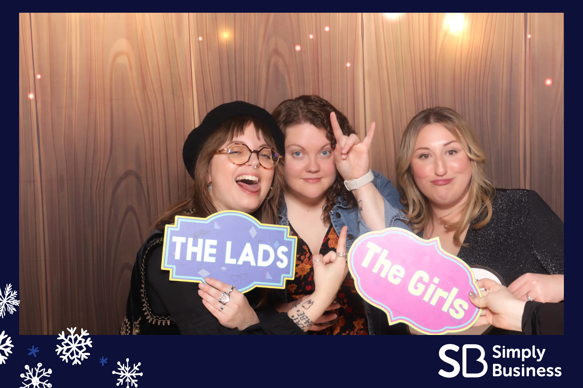Simply Business Christmas 2023 | View more photos from the event at gallery.imprintphotobooths.co.uk/u/Imprint-Photobooths/Simply-Business-Christmas-2023