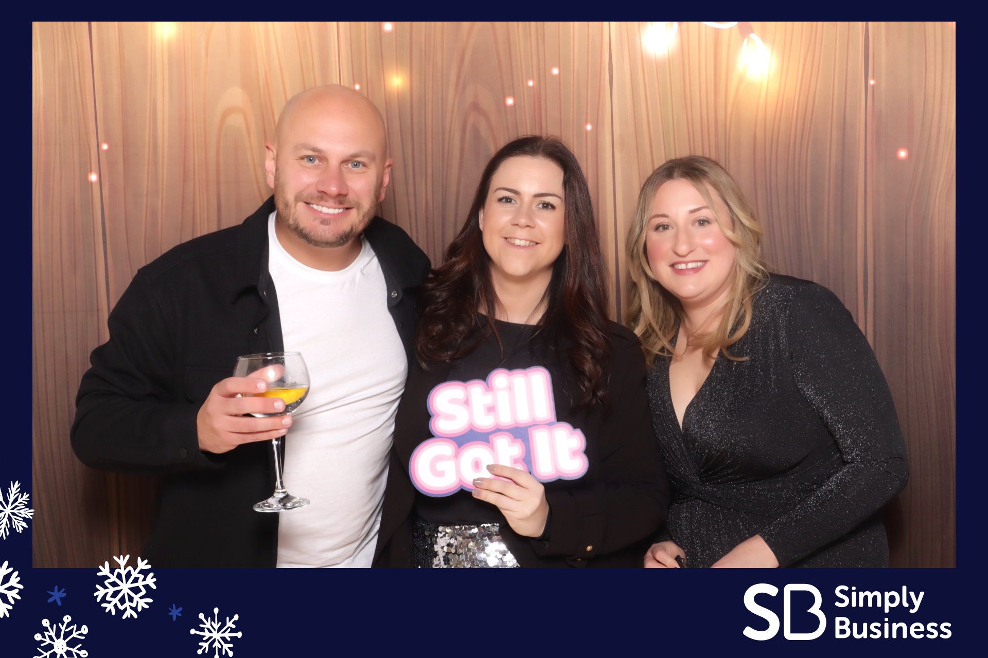 Simply Business Christmas 2023 | View more photos from the event at gallery.imprintphotobooths.co.uk/u/Imprint-Photobooths/Simply-Business-Christmas-2023