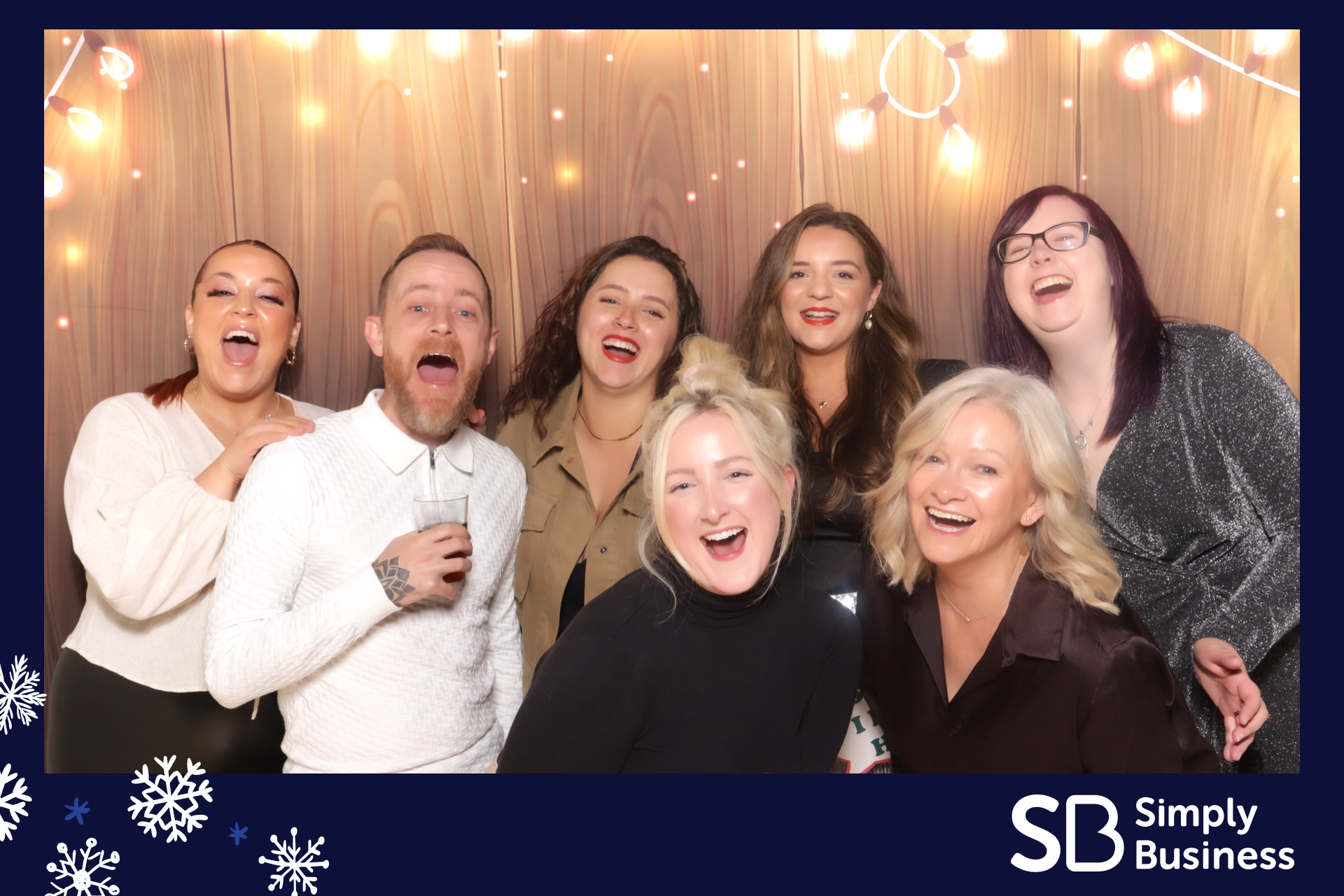 Simply Business Christmas 2023 | View more photos from the event at gallery.imprintphotobooths.co.uk/u/Imprint-Photobooths/Simply-Business-Christmas-2023