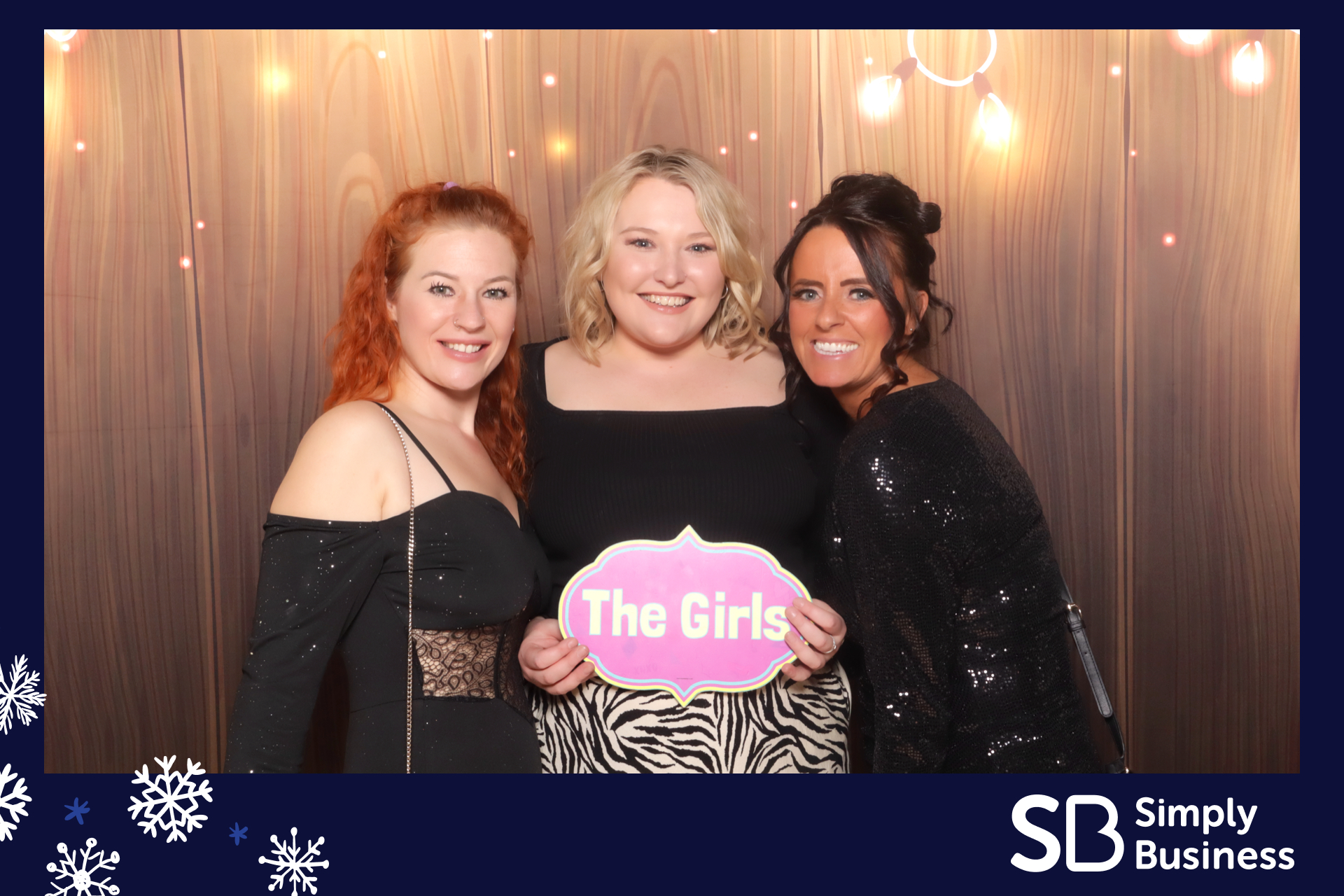 Simply Business Christmas 2023 | View more photos from the event at gallery.imprintphotobooths.co.uk/u/Imprint-Photobooths/Simply-Business-Christmas-2023