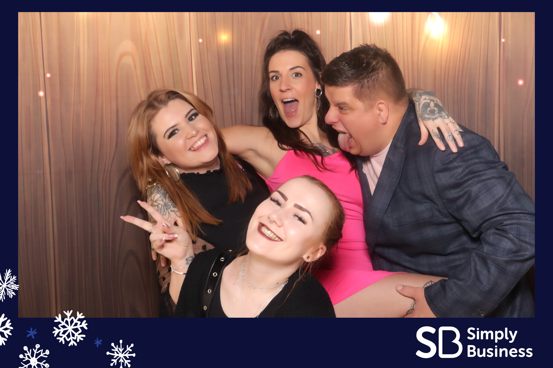 Simply Business Christmas 2023 | View more photos from the event at gallery.imprintphotobooths.co.uk/u/Imprint-Photobooths/Simply-Business-Christmas-2023