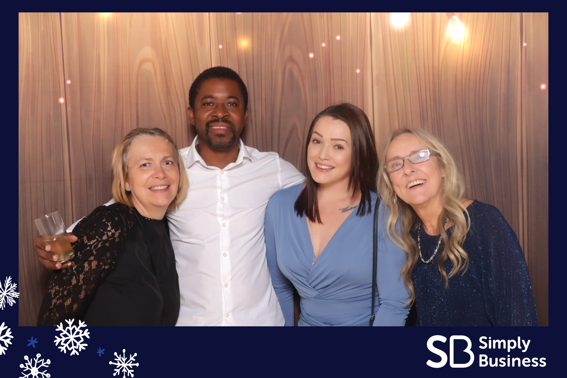 Simply Business Christmas 2023 | View more photos from the event at gallery.imprintphotobooths.co.uk/u/Imprint-Photobooths/Simply-Business-Christmas-2023