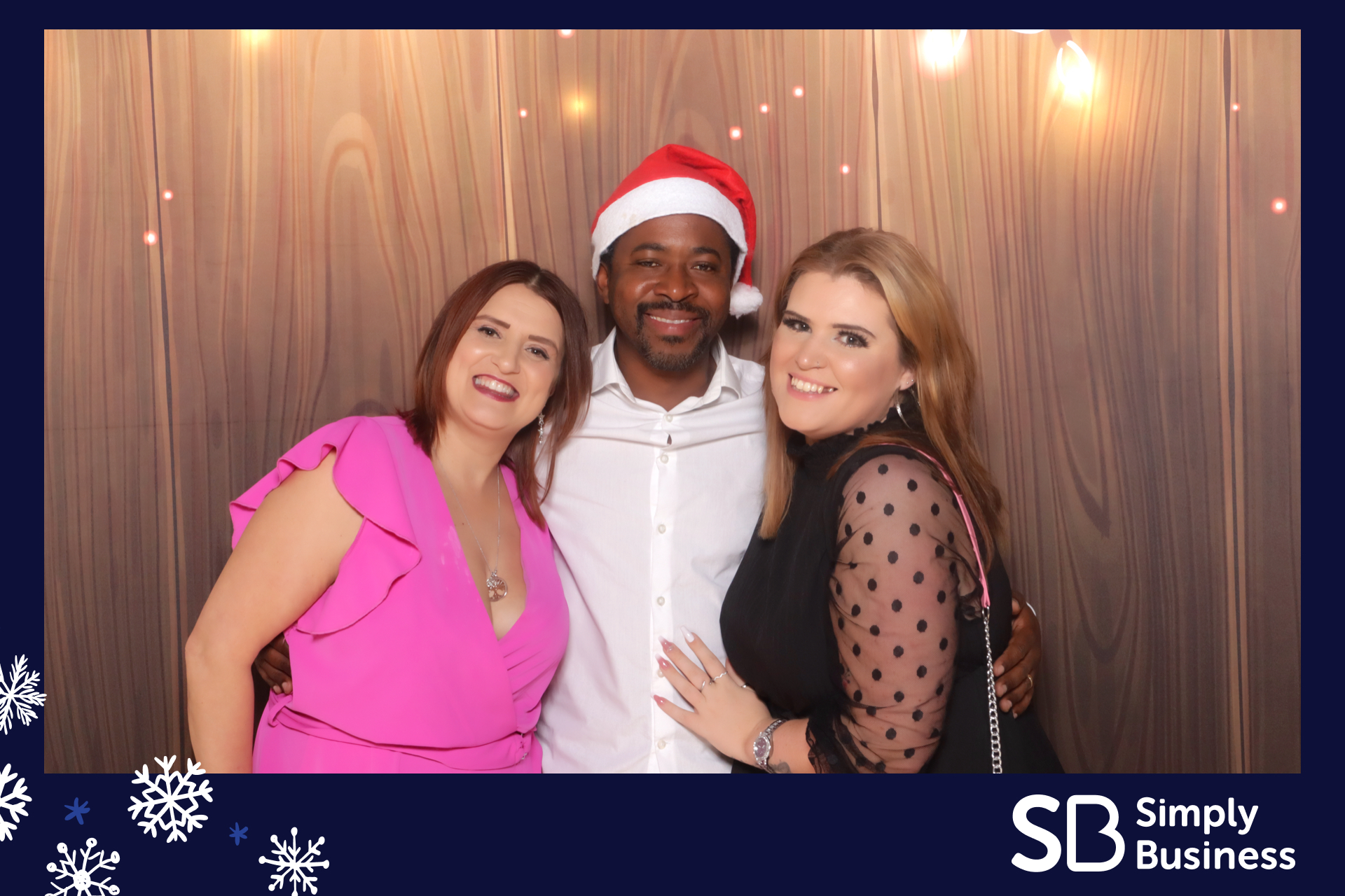 Simply Business Christmas 2023 | View more photos from the event at gallery.imprintphotobooths.co.uk/u/Imprint-Photobooths/Simply-Business-Christmas-2023